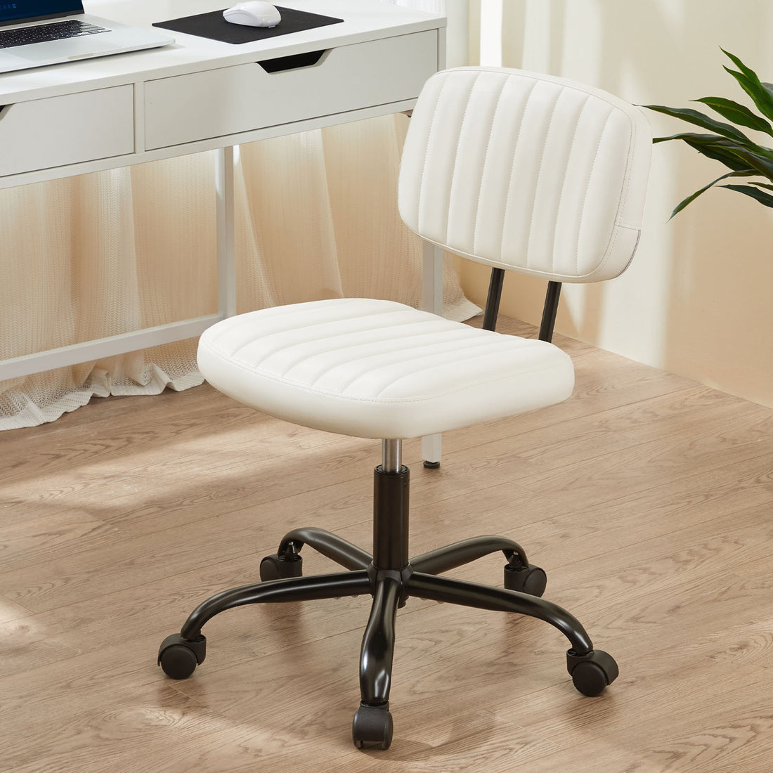 Sweetcrispy Pu Leather Low Back Task Chair Small Home Office Chair With Wheels White Abs Rubber Steel Q235