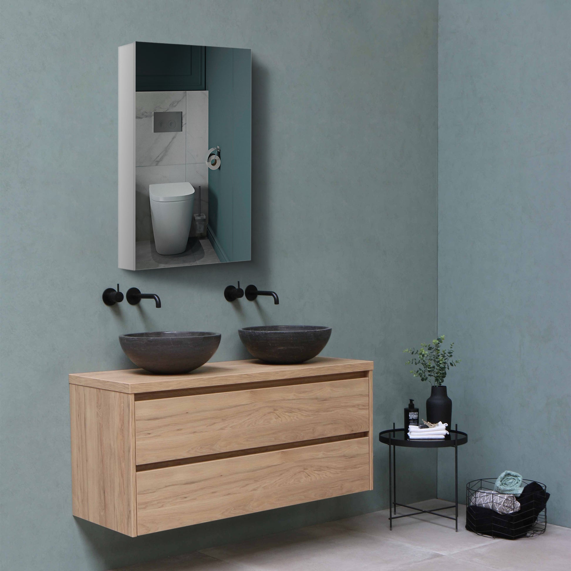15" W x 26" H Single Door Bathroom Medicine Cabinet white-engineered wood