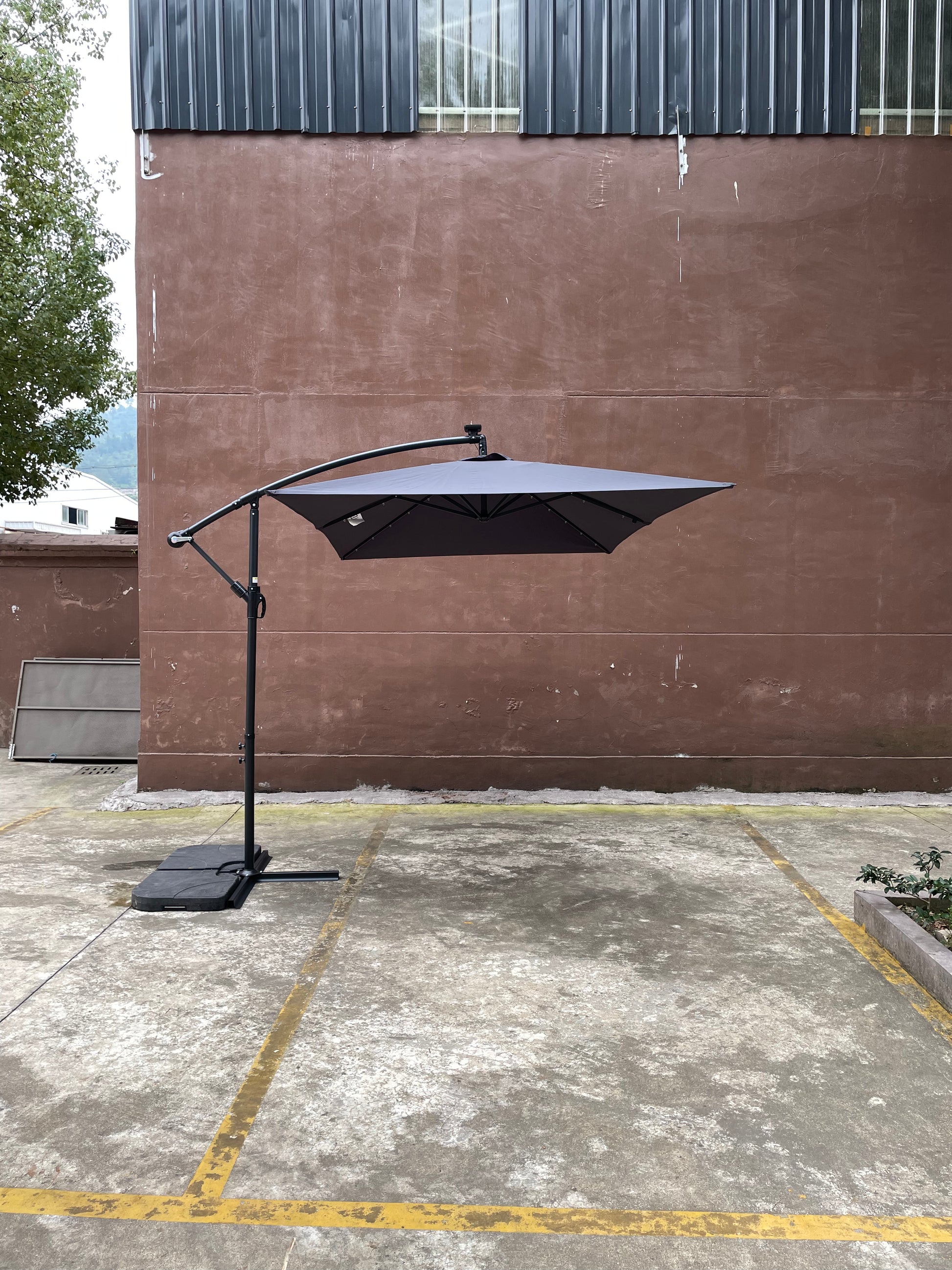 Rectangle 2X3M Outdoor Patio Umbrella Solar Powered Led Lighted Sun Shade Market Waterproof 6 Ribs Umbrella With Crank And Cross Base For Garden Deck