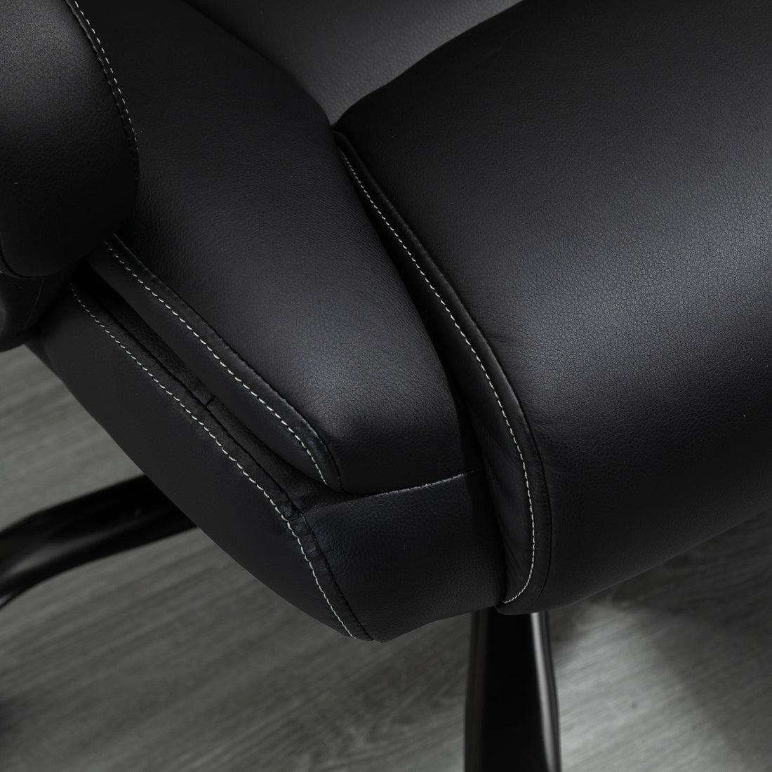 Big And Tall 400Lbs Executive Office Chair With Wide Seat, Computer Desk Chair With High Back Pu Leather Ergonomic Upholstery, Adjustable Height And Swivel Wheels, Black Black Faux Leather