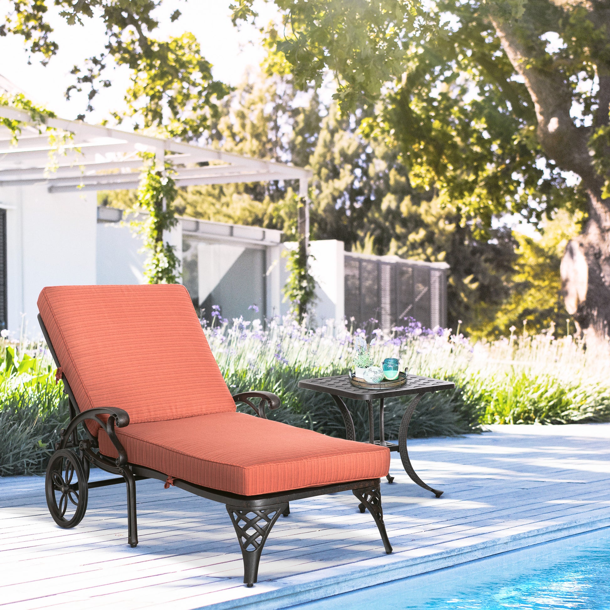 Aluminum Adjustable Chaise Lounge Chair, Folding 4 Position Patio Recliner, Wheels, Armrests, Side Table, Cushion For Poolside, Backyard, Deck, Porch Garden, Red Red Aluminium
