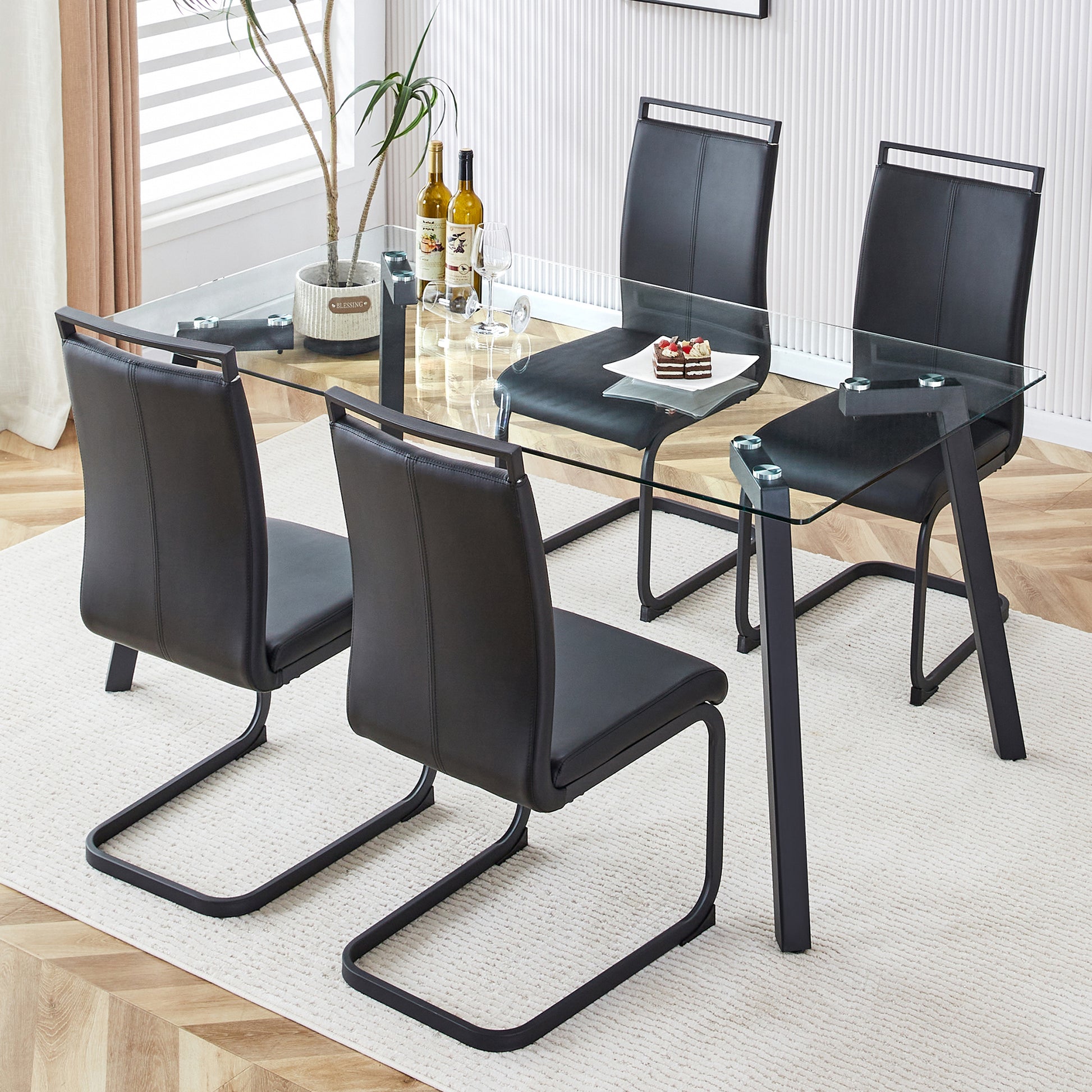 Table And Chair Set, 1 Table And 4 Chairs. Rectangular Glass Dining Table, 0.31 "Tempered Glass Tabletop And Black Coated Metal Legs. Paired With Black Pu Chairs. 1123 1162 Transparent Glass