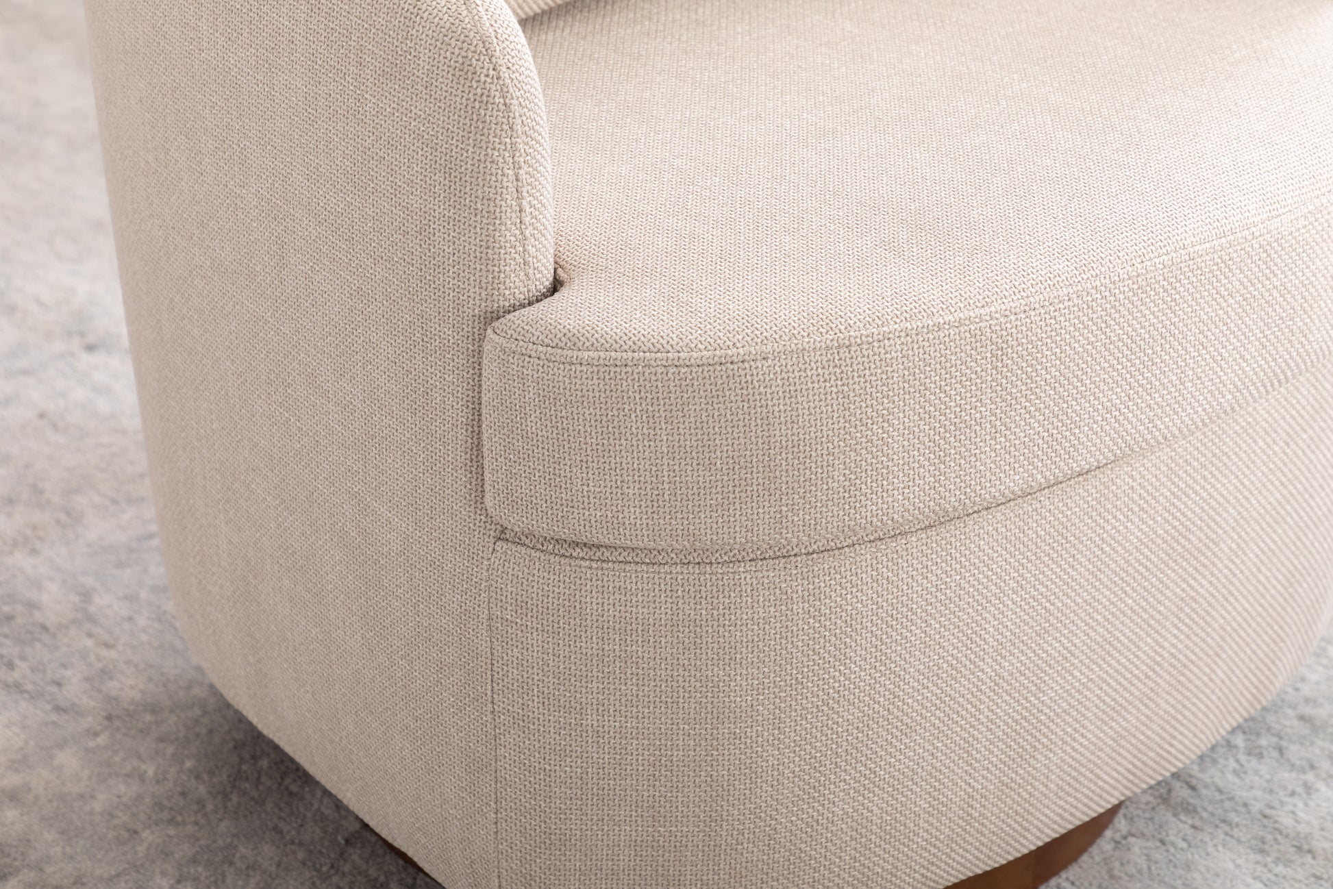 035 Linen Fabric Swivel Accent Chair With Soild Wood Round Brown Base Leg,Beige Beige Brown Primary Living Space Modern Eucalyptus Foam Linen