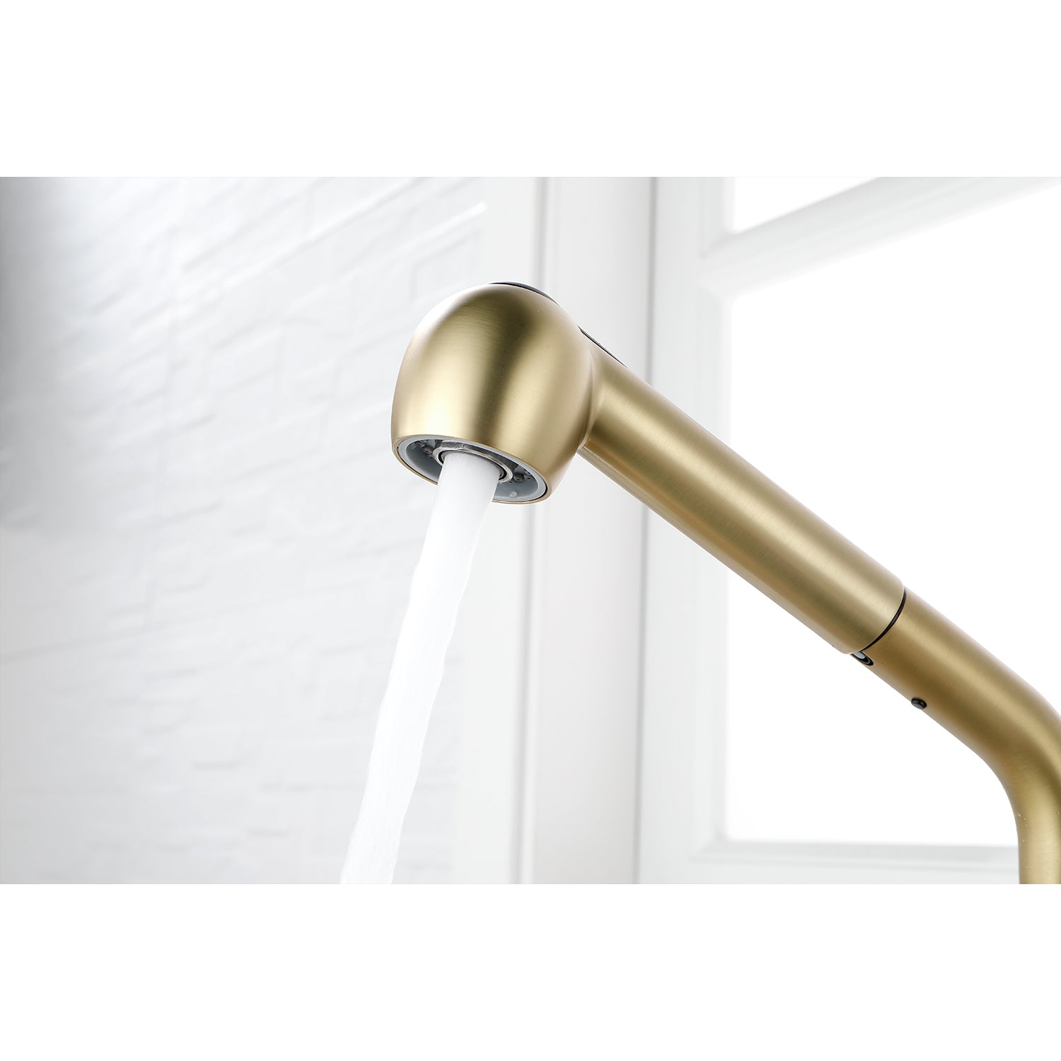 Single Handle Kitchen Sink Faucet with Pull Out brushed gold-stainless steel