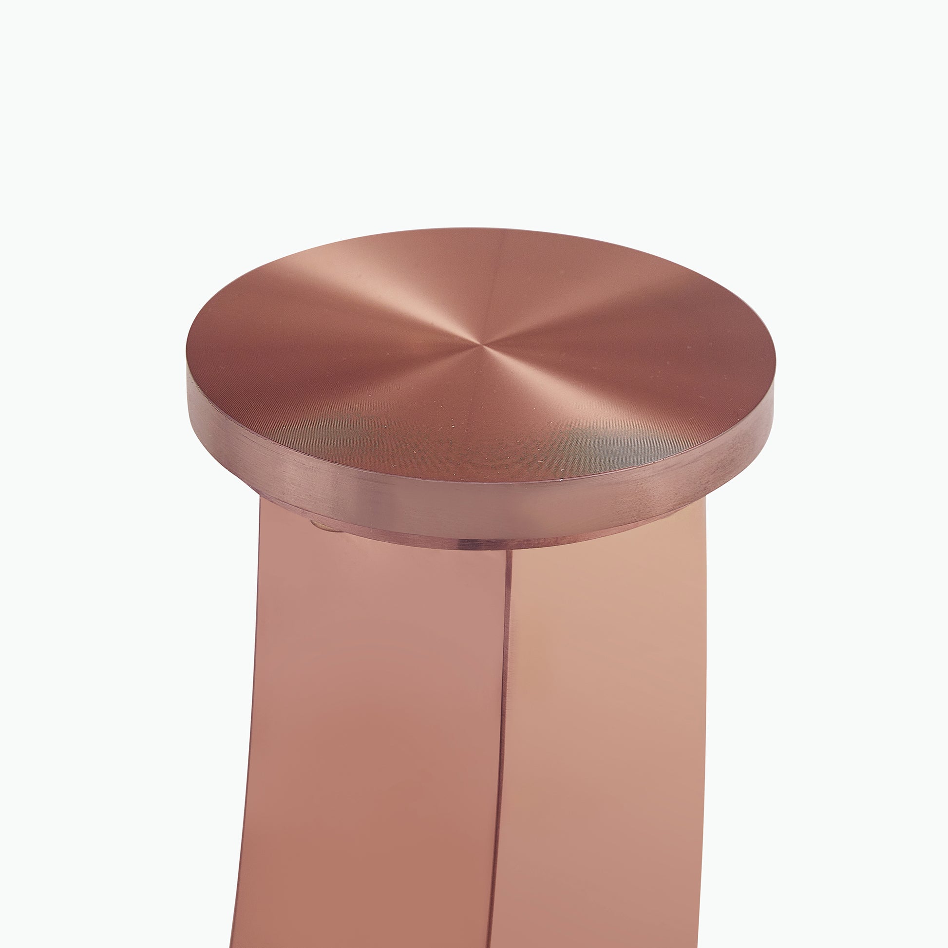 Modern Minimalist Rectangular Glass Dining Table, 0.4 "Thick, Tempered Glass Tabletop, Rose Gold Colored Legs. Used In Kitchen, Dining Room, And Living Room 63" * 31.5 "* 29.5" F 1548 Rose Gold Glass