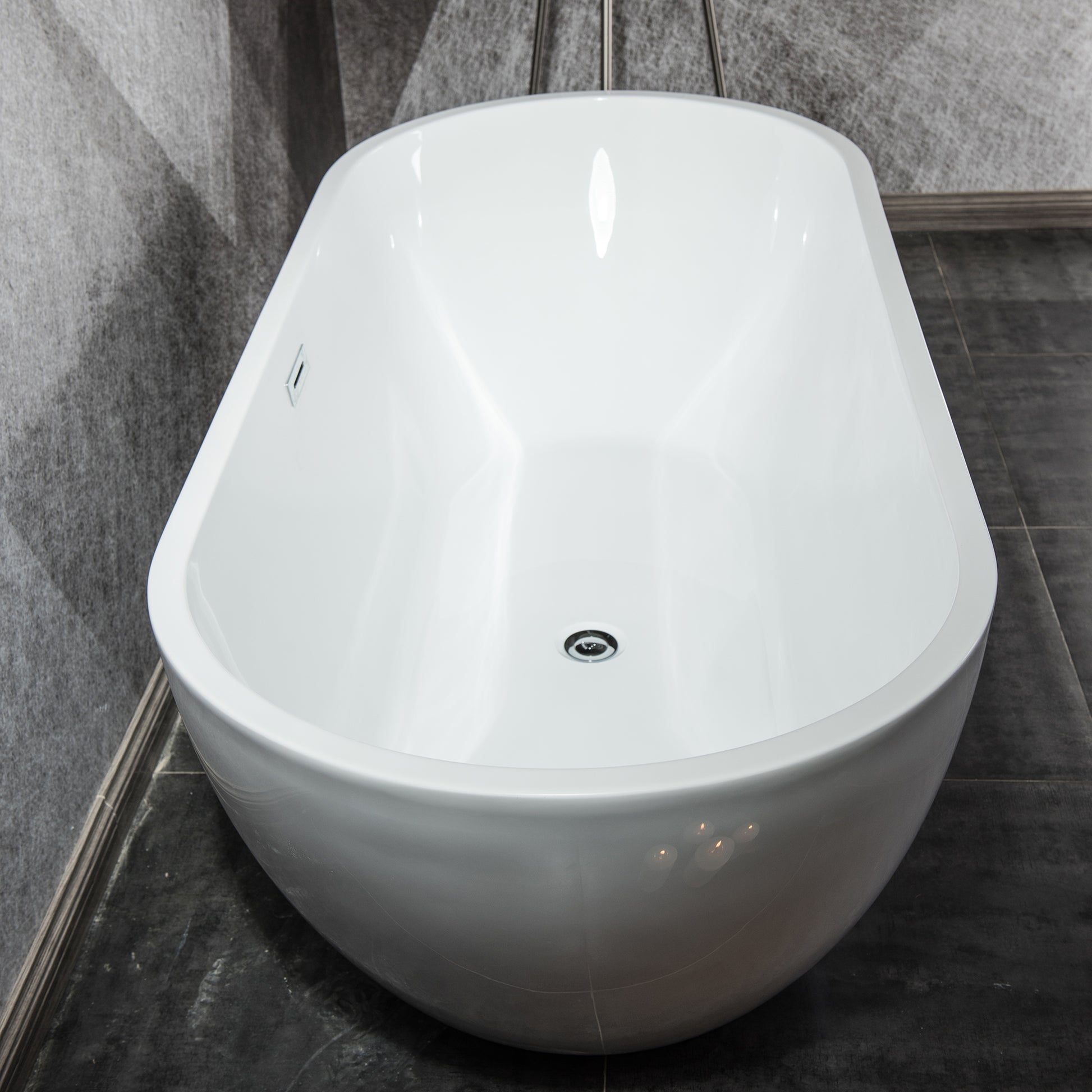 67'' Acrylic Freestanding White Soaking Bathtub With Classic Oval Shape, Chrome Drain, Slotted Overflow, Cupc Certified, Glossy White 24A09 67 Gloss White Acrylic