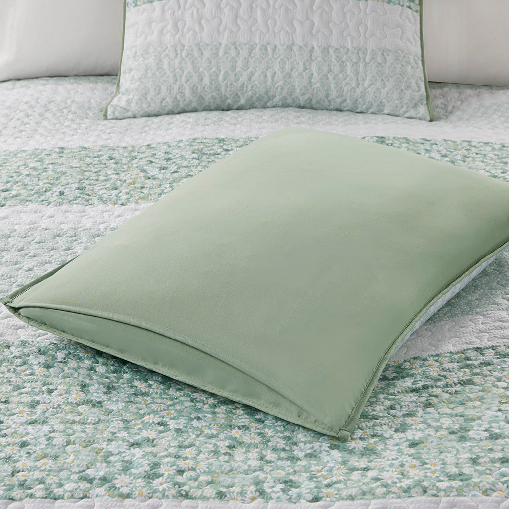 4 Piece Seersucker Quilt Set With Throw Pillow Green Polyester