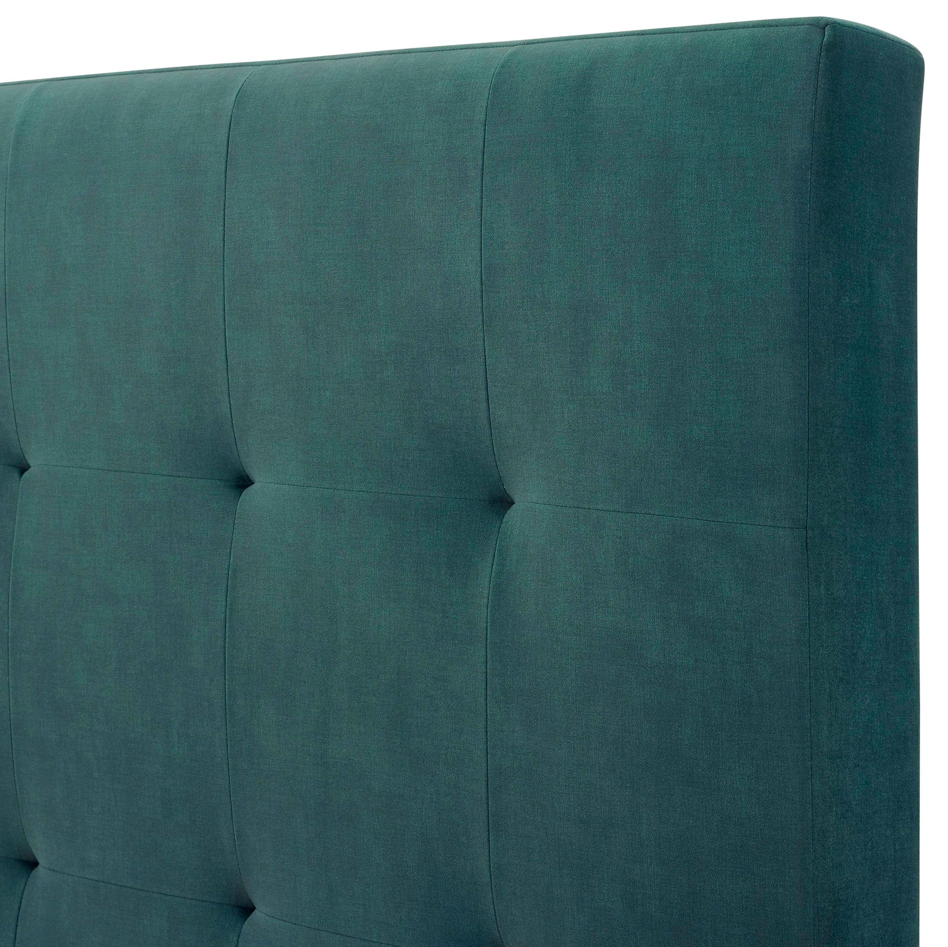 King Size Green Velvet Tufted Upholstered Platform Bed Box Spring Required King Green Wood Bedroom Contemporary,Modern,Transitional Bed Frame Foam Polyester