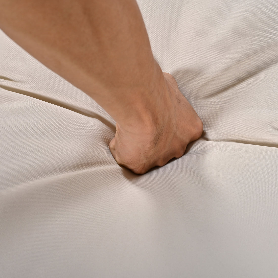 Outdoor Swivel Chair With Cushions, Rattan Egg Patio Chair With Rocking Function For Balcony, Poolside And Garden Natural Wicker Beige Cushion Natural Beige Wicker