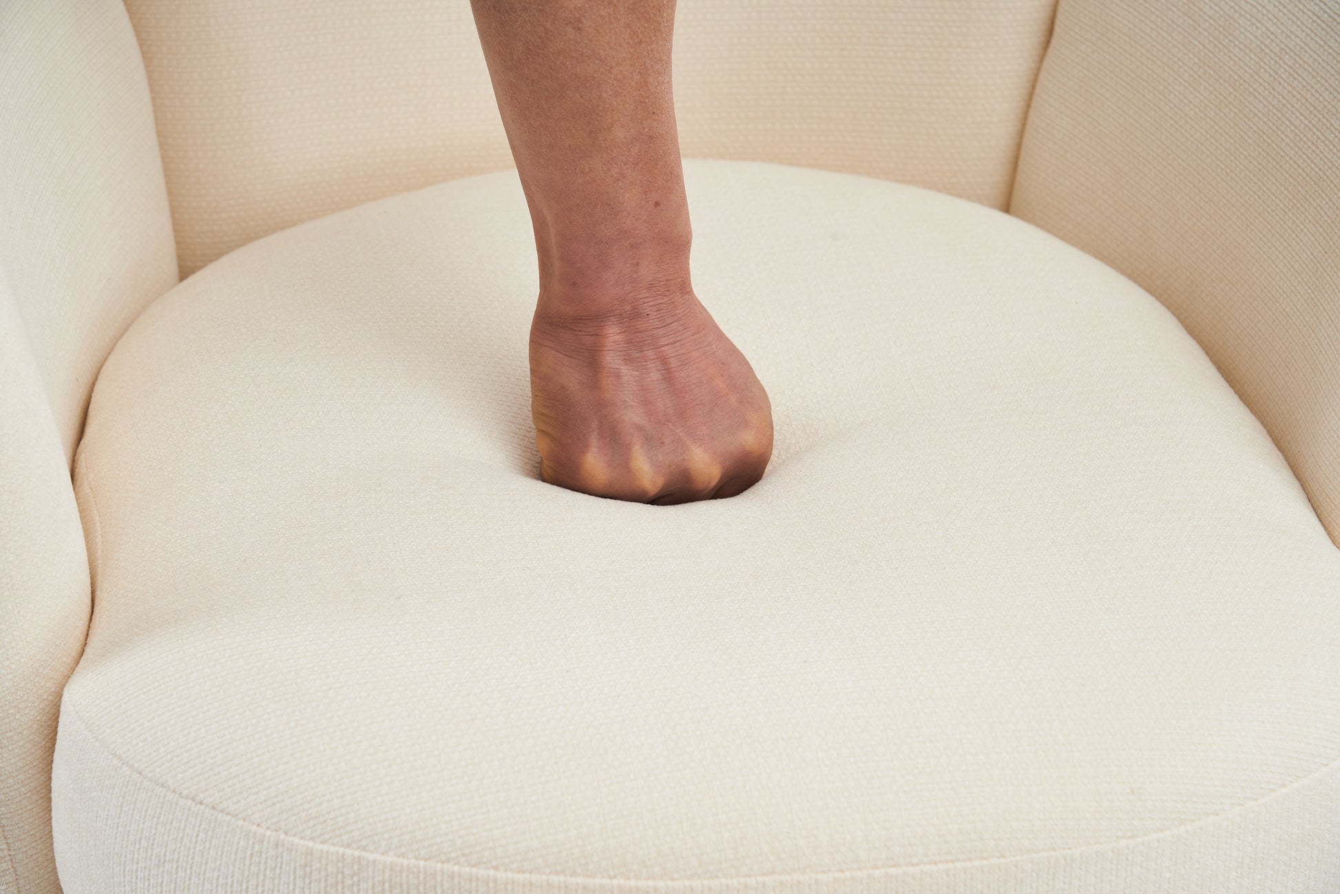 Polyester Swivel Barrel Chair, Swivel Accent Chairs Armchair For Living Room, Reading Chairs For Bedroom Comfy, Round Barrel Chairs With Gold Stainless Steel Base Beige Beige Primary Living Space American Design Foam Polyester