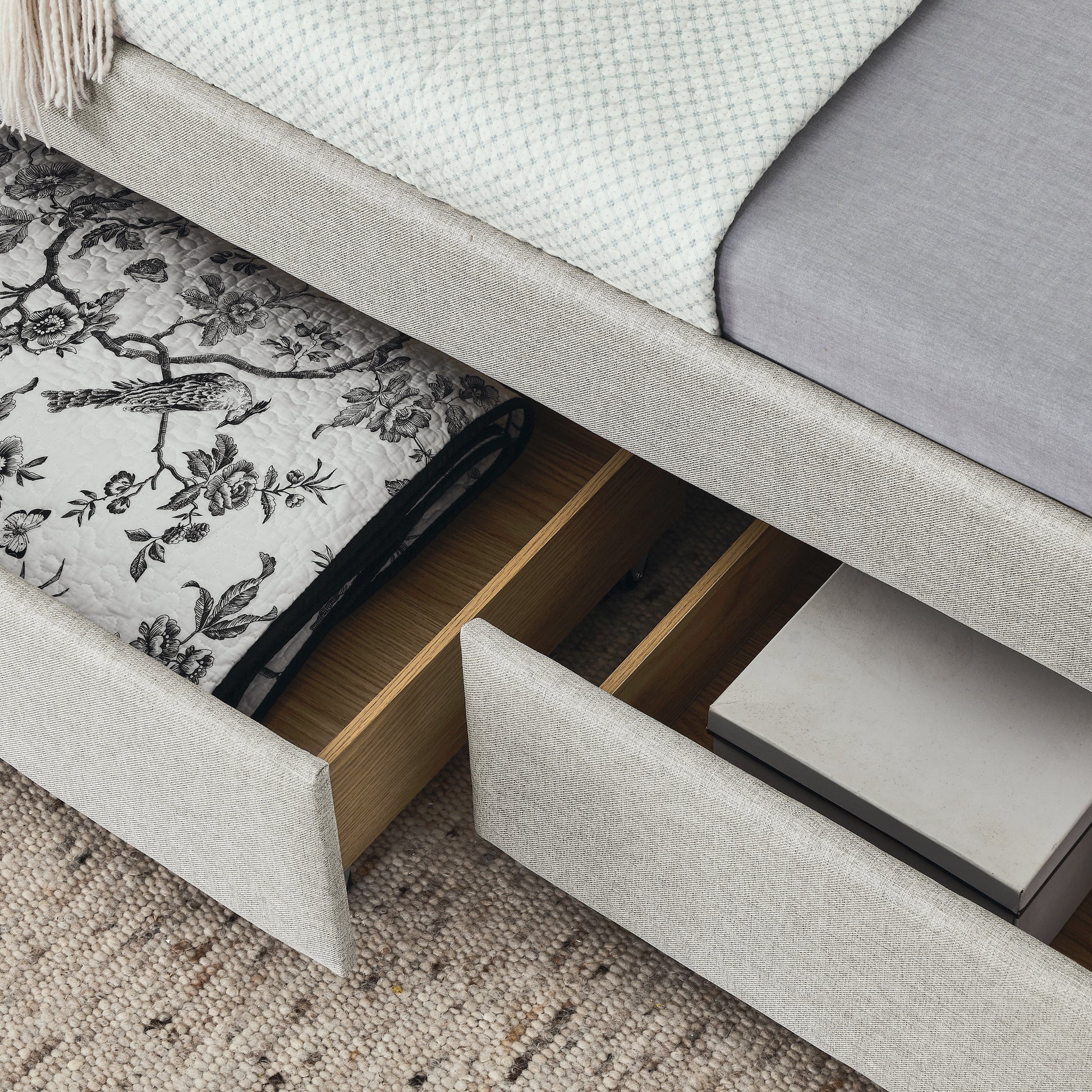 Upholstered Twin Size Daybed With Two Drawers, With Button And Copper Nail On Square Arms, Beige 82.75''X43''X30.75'' Box Spring Not Required Twin Beige Composite Bedroom Classic,Contemporary,Luxury,Modern,Traditional Linen Linen