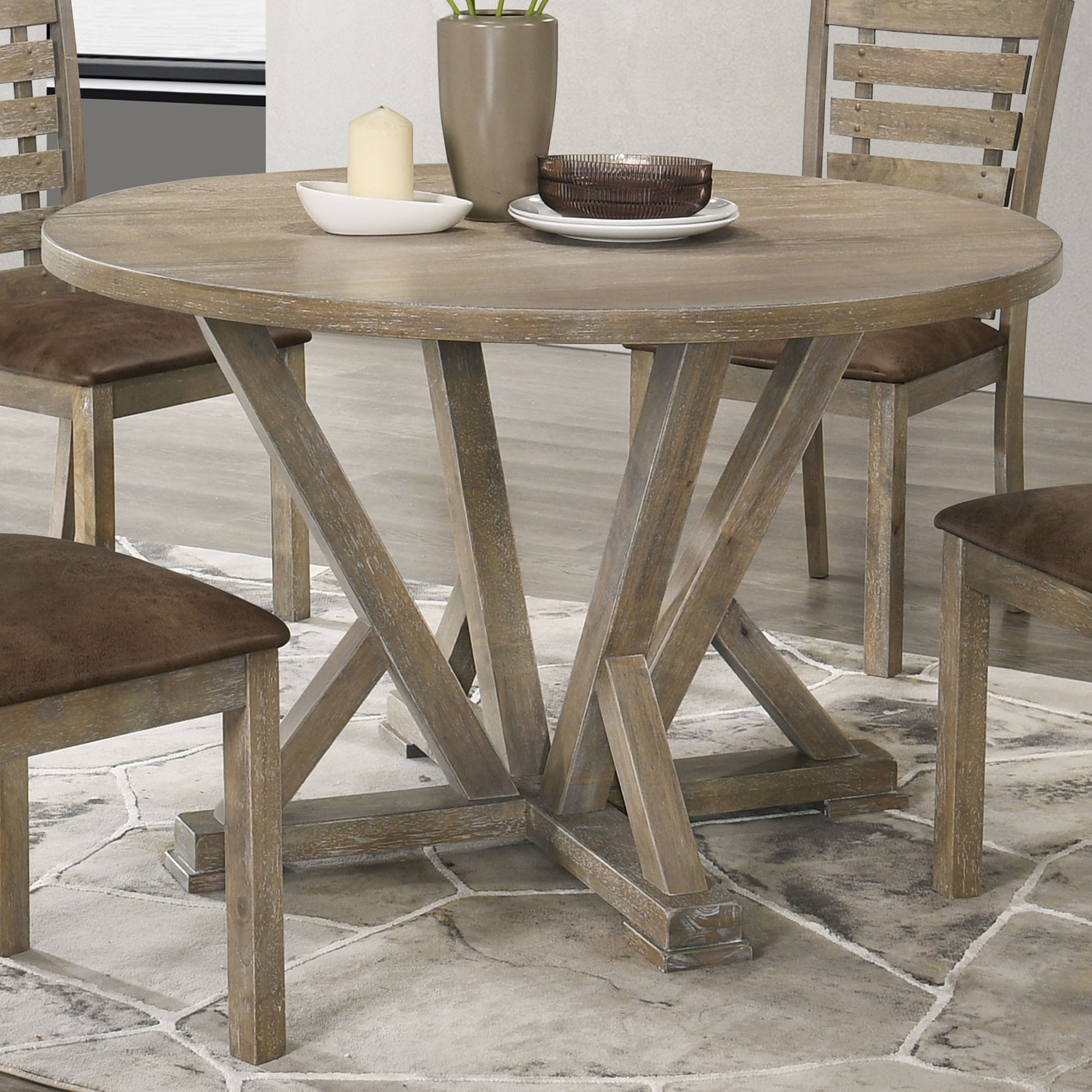 Modern Farmhouse Round Dining Table 45.7Inch Solid Wood Rubberwood Antique Finishing Rustic Look Distressed Look Wire Brushed For 4 Seaters Grayish Brown Light Brown Distressed Finish Dining Room Antique,Farmhouse,French Country,Rustic,Vintage Rubberwood