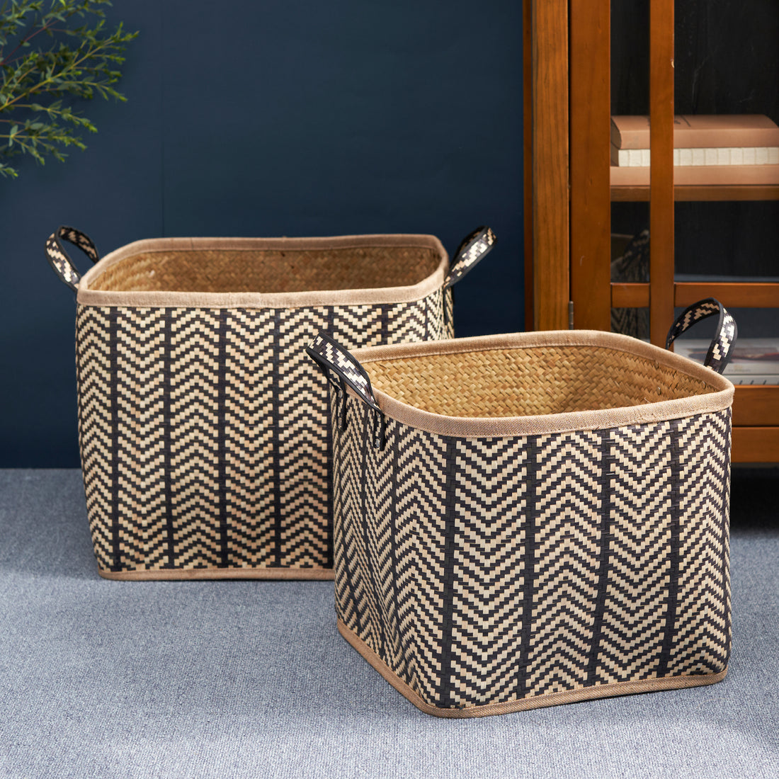 Square Palm Leaf Woven Wicker Storage Basket With Handles Set Of 2 14" X 14" X 15" And 16" X 16" X 17" Black And Brown For Clothes, Books Storage, Picnic And Home Decoration Brown Black Wicker Wicker