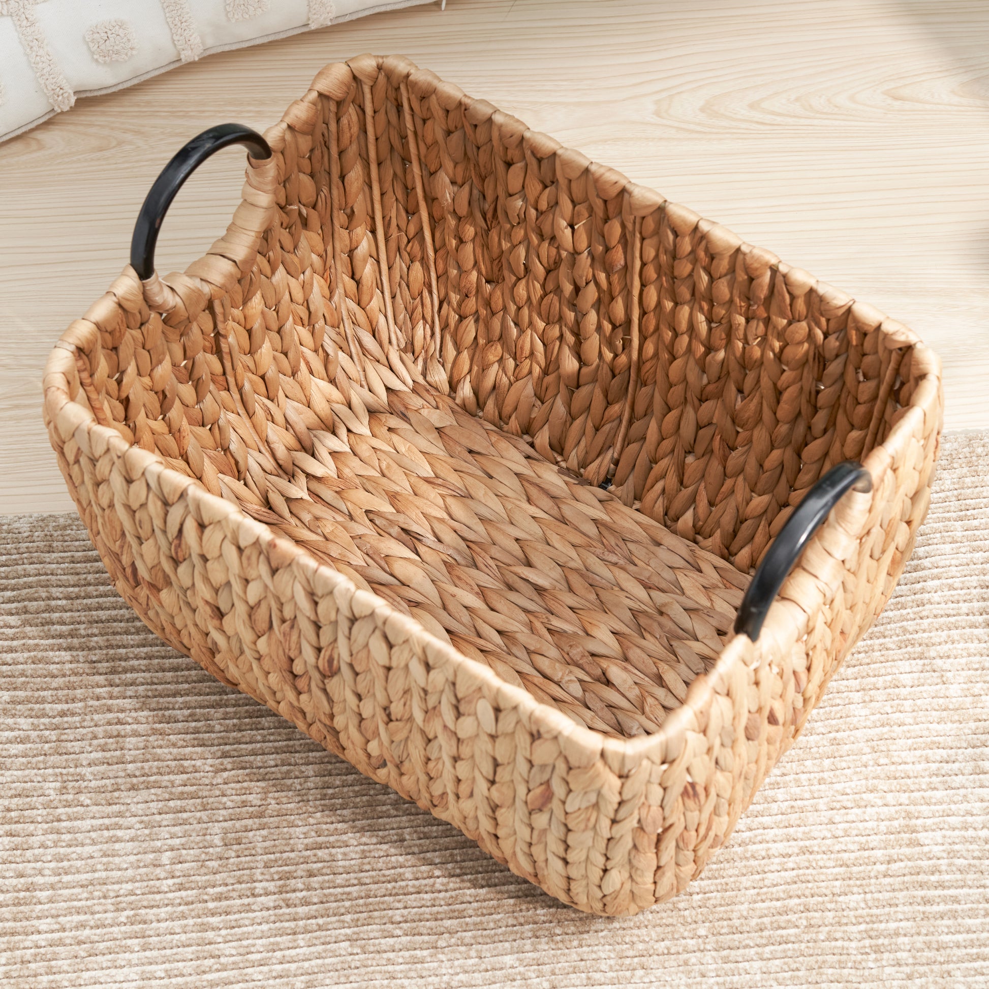 Rectangular Multi Purpose Water Hyacinth Woven Wicker Baskets With Handles 16" X 12" X 13" Natural Brown For Towel, Toys, Magazine And Kitchen Storage Brown Black Wicker Water Hyacinth