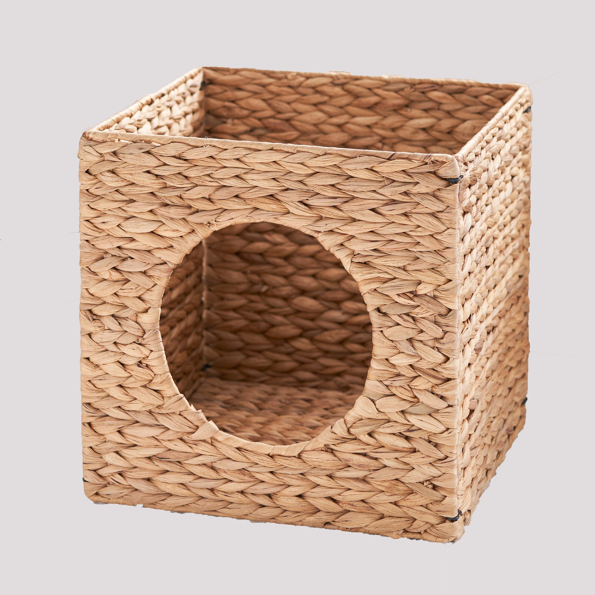 Water Hyacinth Woven Wicker Square Cat Bed Cave 13" X 13" X 13" For Small And Medium Cat Breeds And Chihuahua Natural & Light Brown Wicker Water Hyacinth