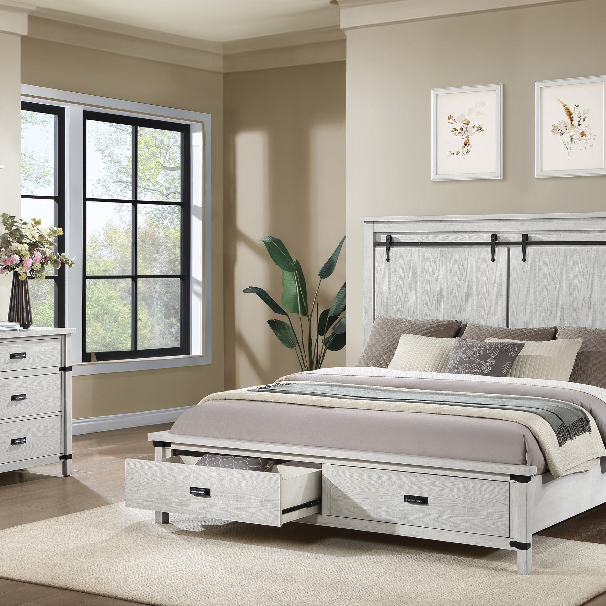 Loretta Modern Style 4 Pc King Bedroom Set Made With Wood In Antique White Box Spring Not Required King Antique White Wood White 4 Piece Set Bedroom Bed Included,Dresser Included,Mirror Included,Nightstand Included Modern Solid Wood Mdf Wood