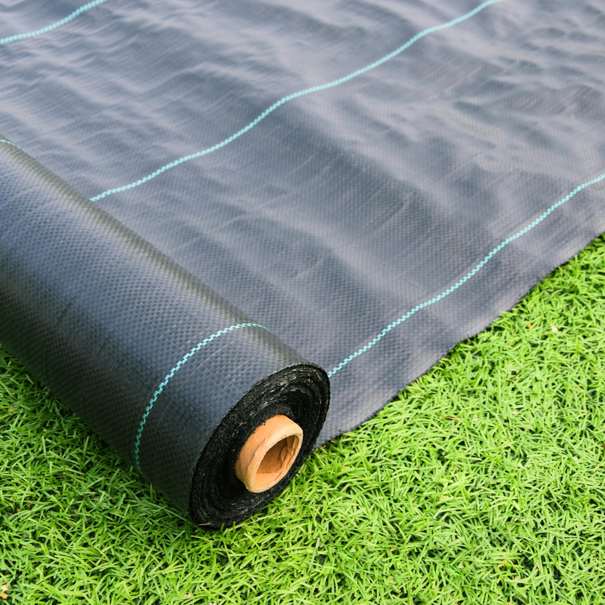 3.5Oz Weed Barrier Landscape Fabric 4Ft X 250Ft, Dual Layer Heavy Duty Landscape Fabric For Garden, Greenhouse, Pathway, Orchard Weed Control, Easy To Set Up Black Polypropylene