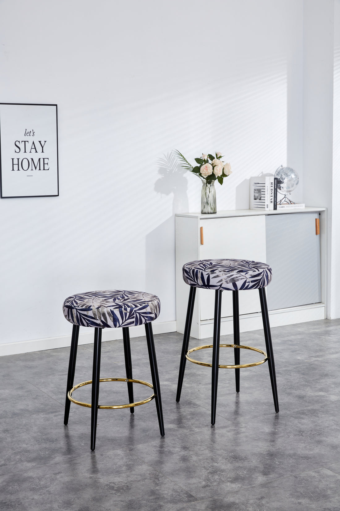 Counter Height Bar Stools Set Of 2, Pu Kitchen Stools Upholstered Dining Chair Stools 24 Inches Height With Golden Footrest For Kitchen Island Coffee Shop Bar Home Balcony Silver Leaves Velvet Cushion Alloy Steel Black And Silver Kitchen Foam Dry Clean