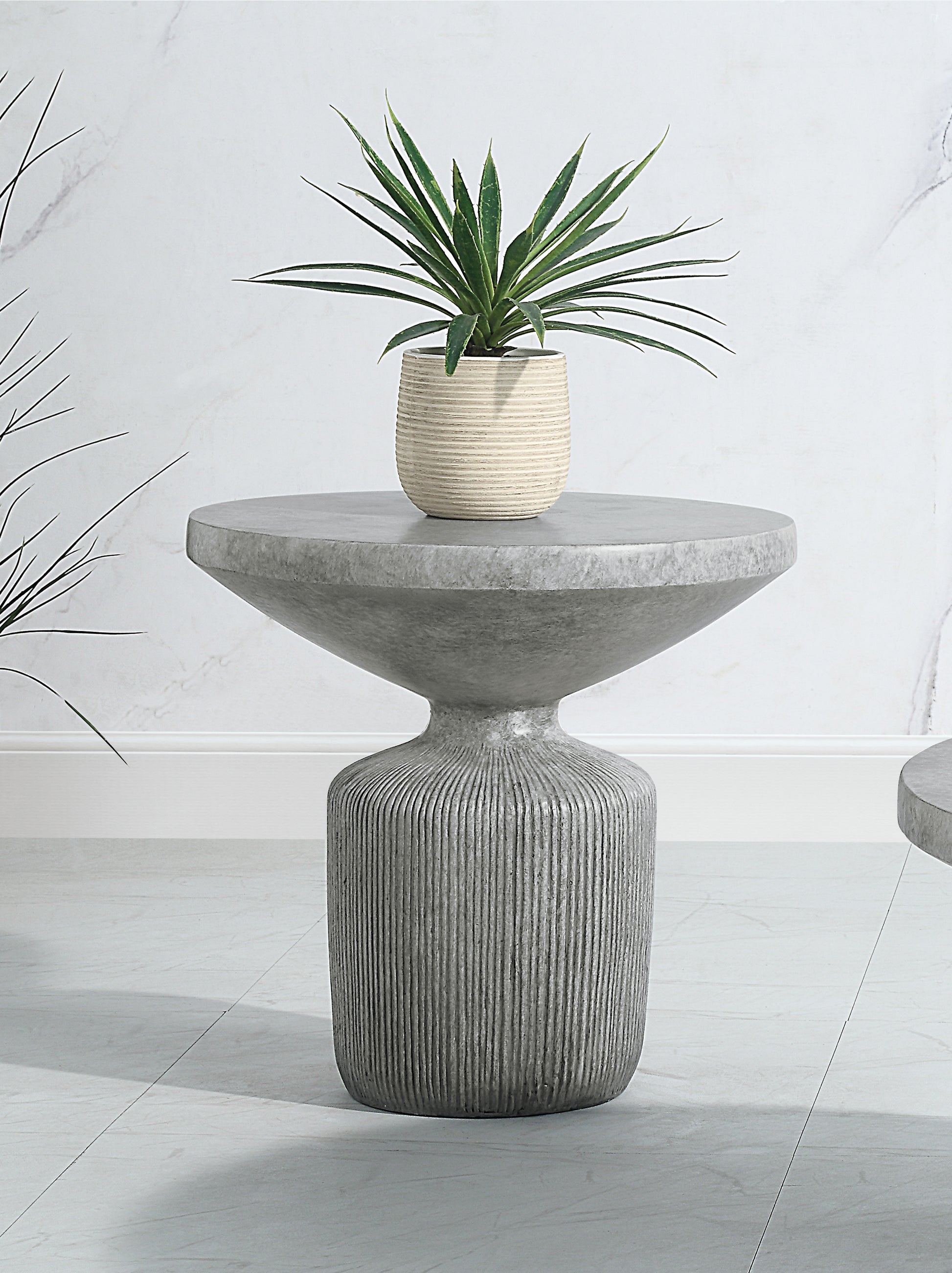 Laddie End Table, Weathered Gray Finish Lv01927 Gray Cement