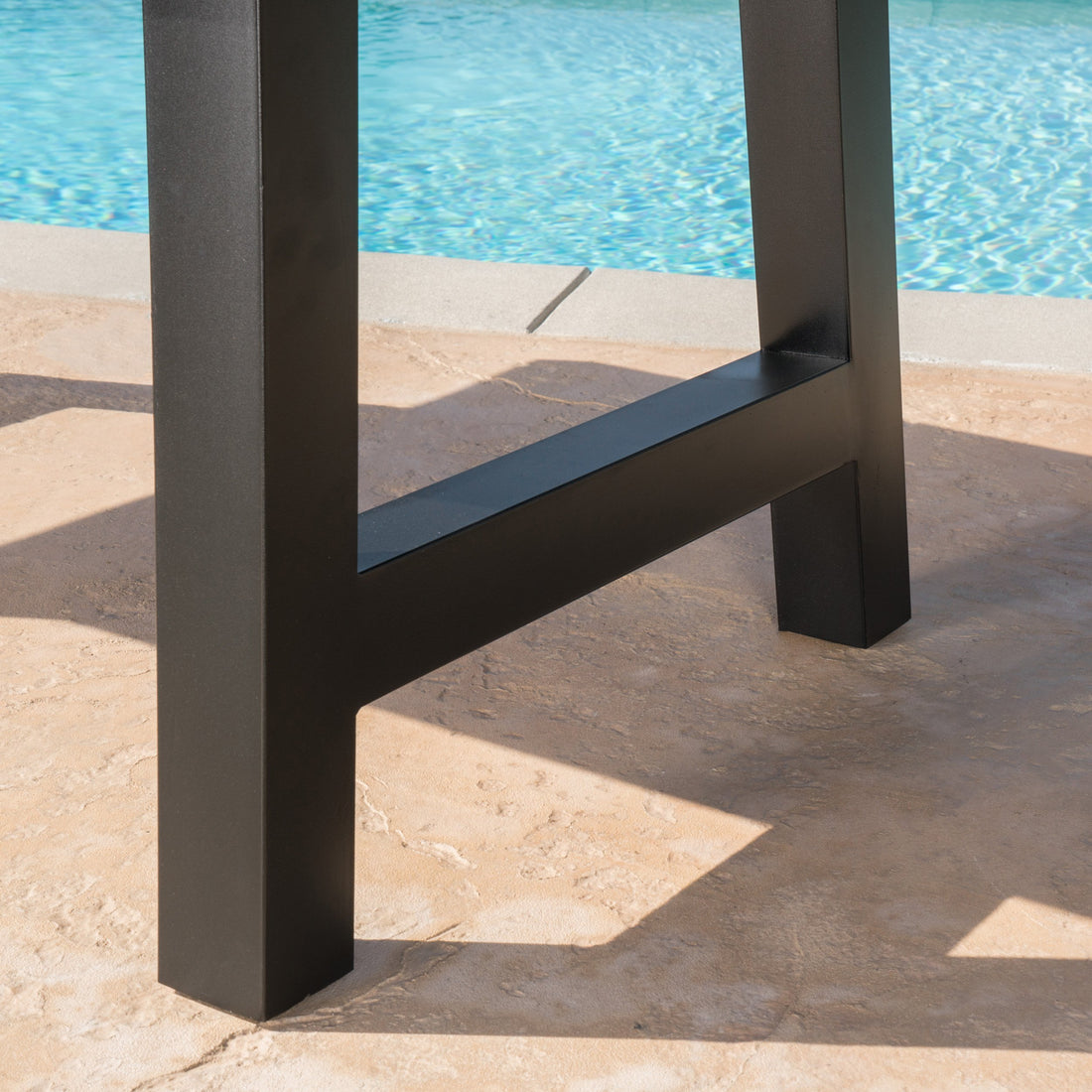Valencia Outdoor Concrete Dinning Table Leg -