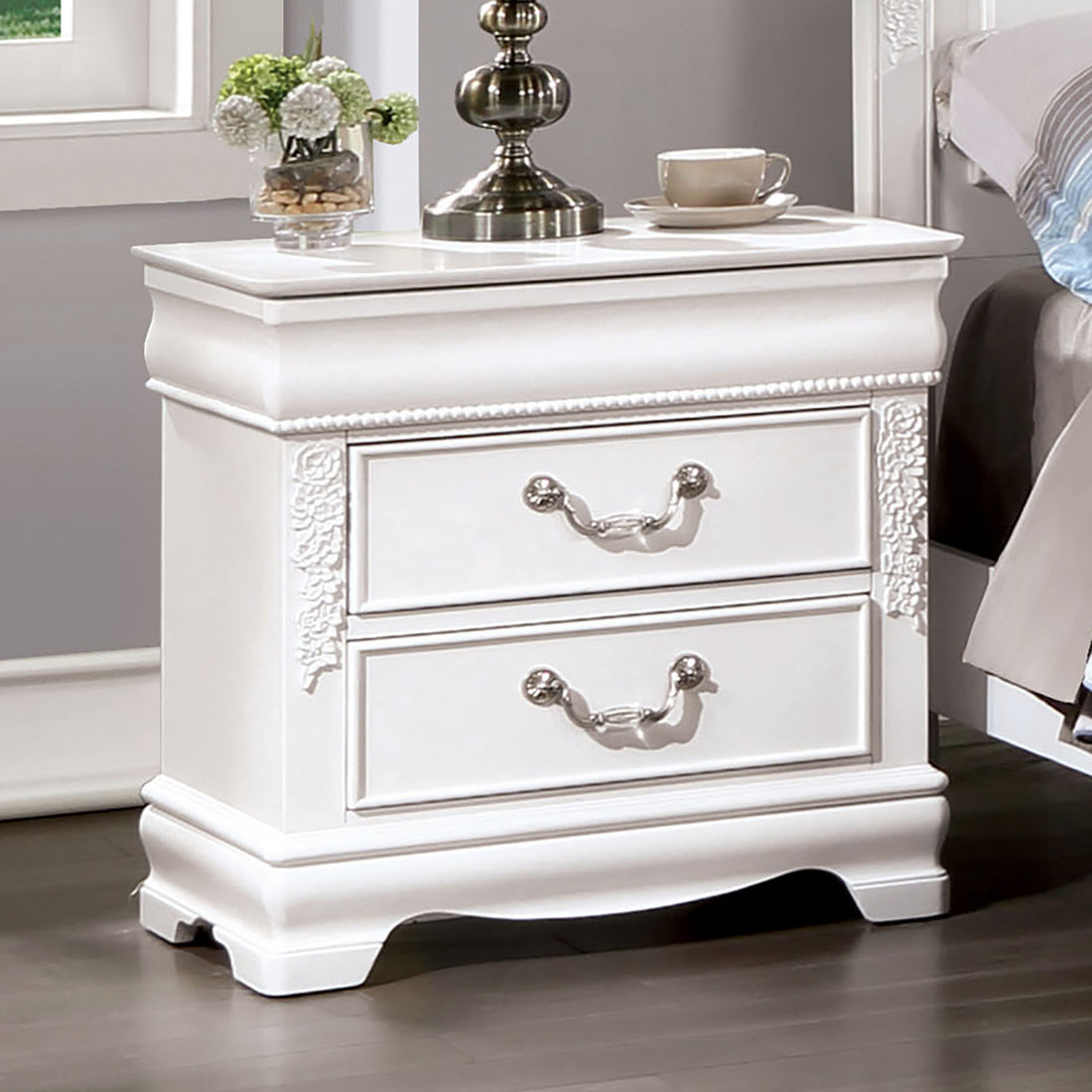 Classic White Color 1Pc Nightstand Bedroom Furniture Solid Wood Nickel Hanging Pulls 2 Drawers Bedside Table White White 2 Drawers Bedroom Bedside Cabinet Classic,Contemporary,Transitional Rubberwood Drawers Solid Wood