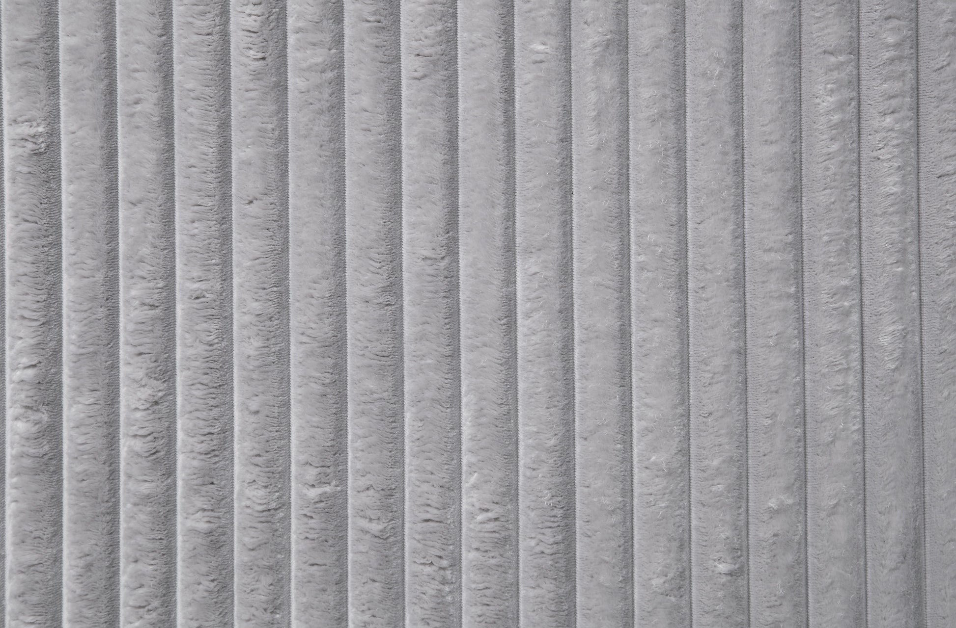 Hilde Chaise W 2 Pillows, Beige Velvet Lv03681 Grey Upholstered 2 Seat