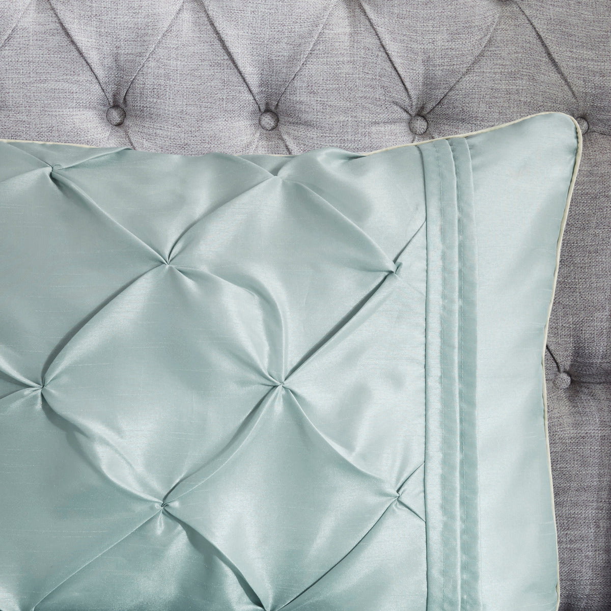 7 Piece Tufted Comforter Set Seafoam Queen Queen Seafoam Polyester