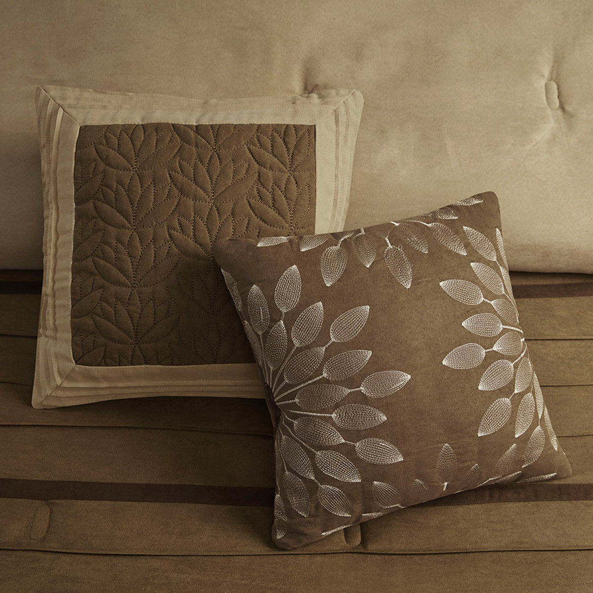 7 Pc Pieced Faux Suede Comforter Set Natural King King Natural Polyester