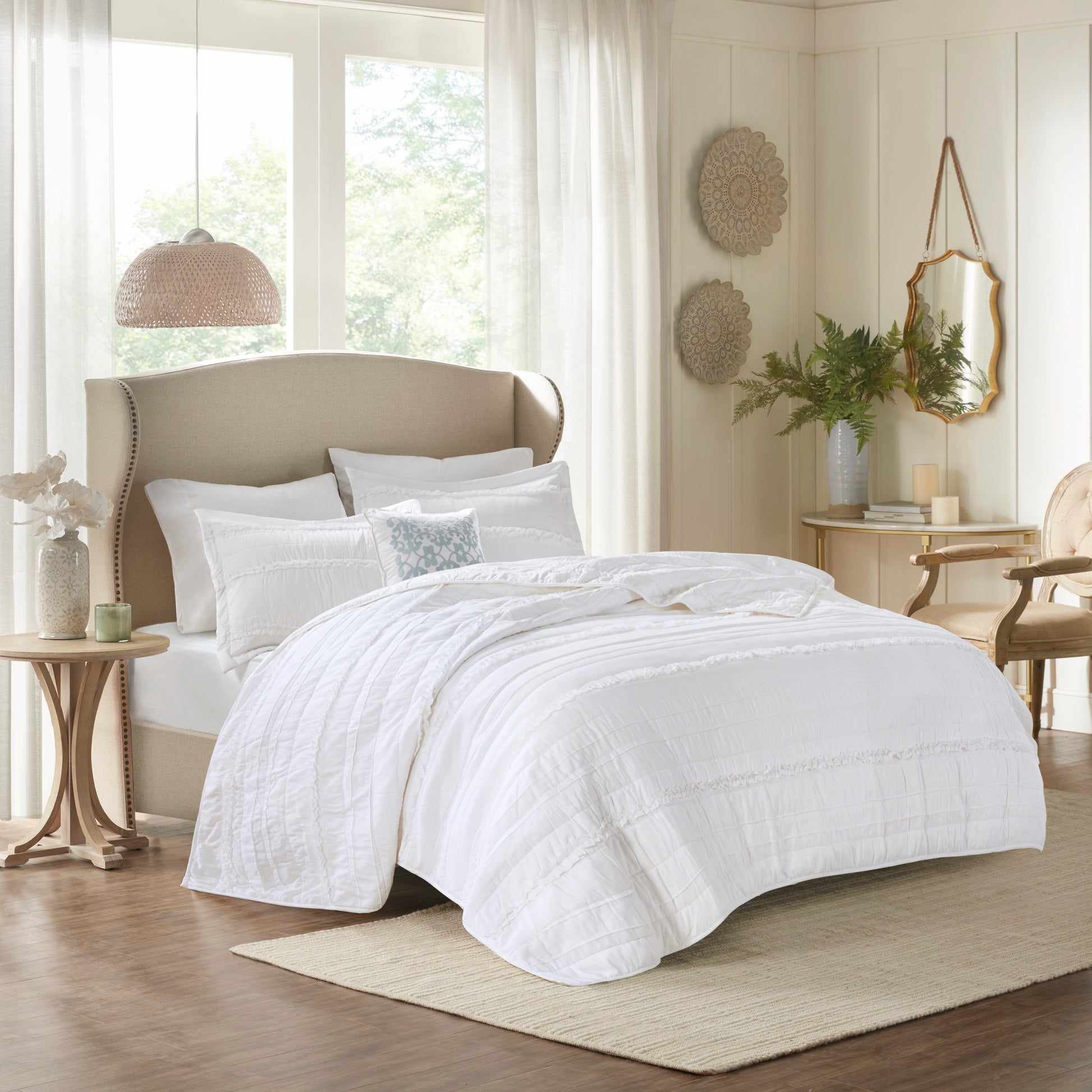 4 Piece Microfiber Reversible Ruffle Quilt Set With Throw Pillow White Full Queen Full White Cotton