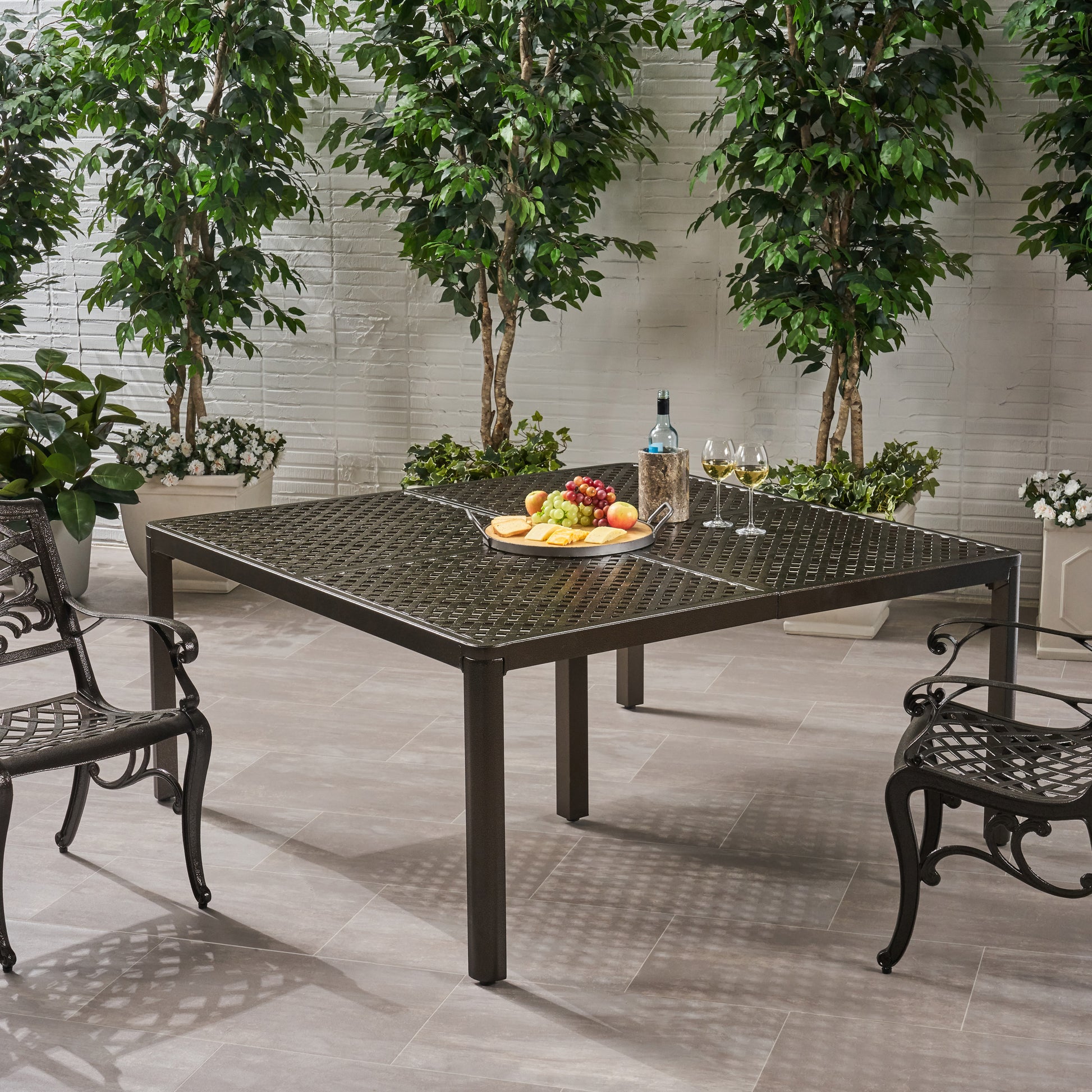 Outdoor Modern Aluminum Dining Table with Woven red-aluminium