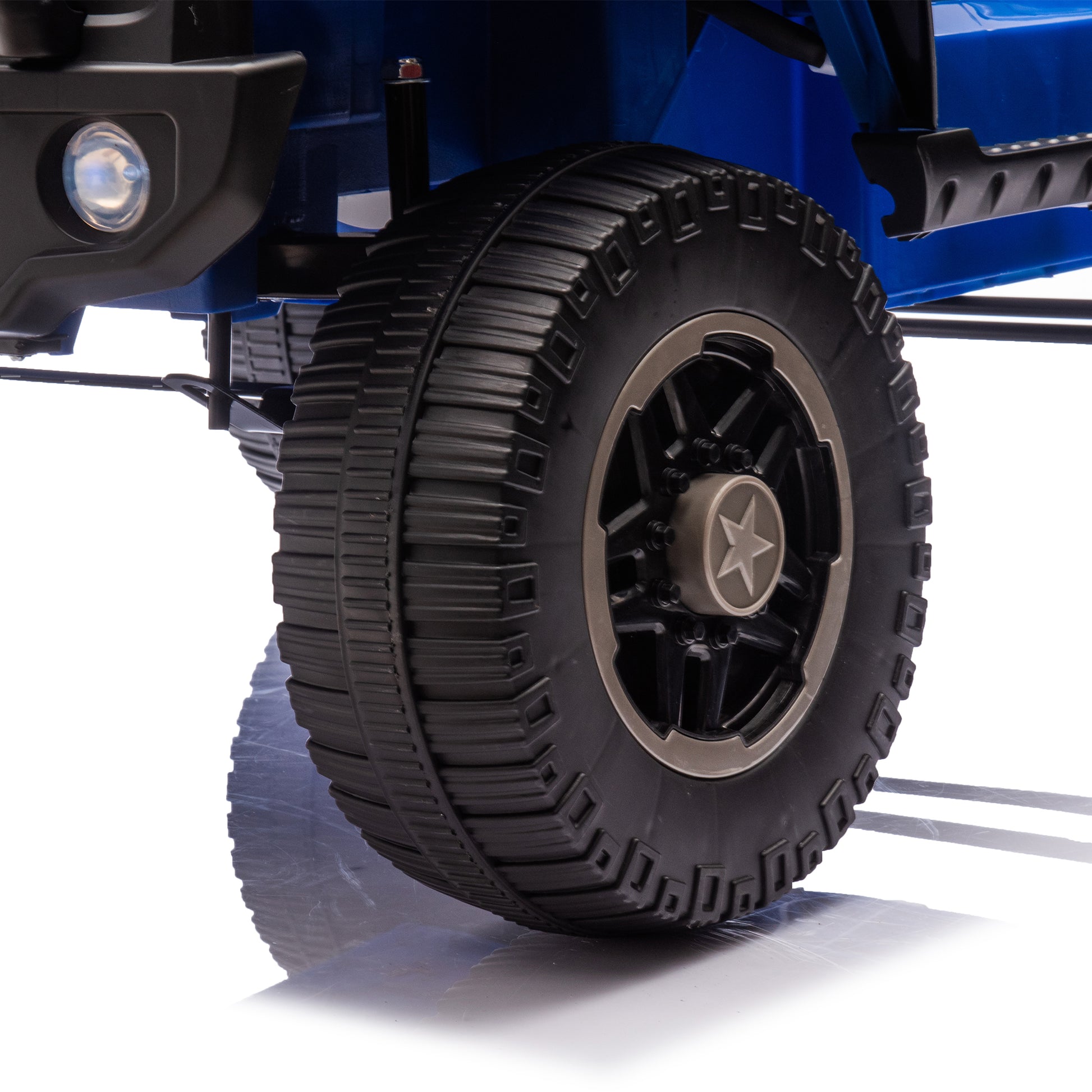 24V Two Seater Kids Ride On Truck Car W Parents Control,200W*2,Seat Width 20.28In,Four Wheel Suspension,Led Lights,Music,Mp3,Bluetooth,Two Independent Seat Belts,Suitable For Off Road For Kids Aged