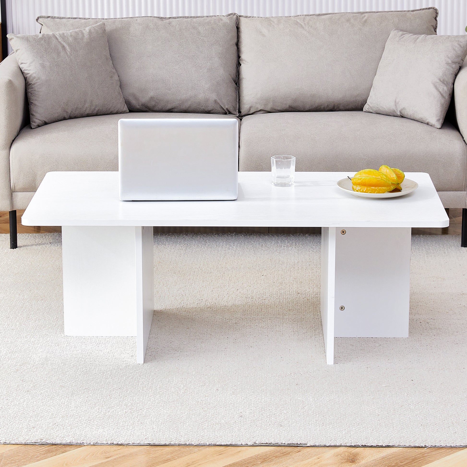 A Modern And Practical White Coffee Table. The Coffee Table Is Made Of Medium Density Fiberboard Material, Suitable For Living Room, Bedroom, And Study. Ct 2O White Mdf