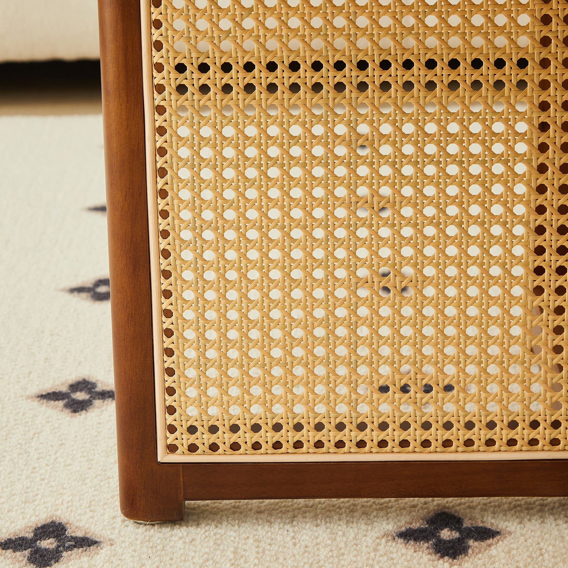 Mid Century Wooden Coffee Table With Pe Cane Stand, 31.5 Inch Round Solid Wood Bohemian Style Coffee Table, Unique Central Cocktail Table For Living Rooms, Apartments And Offices Walnut Rubber Wood