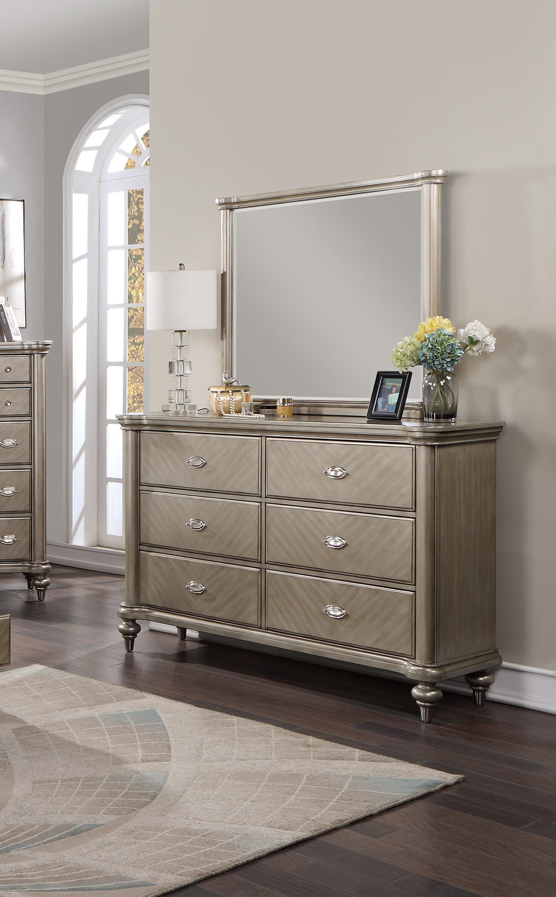 Luxury Antique Silver Champagne Finish Dresser W Mirror Storage Space Drawers Bedroom Furniture Antique Silver Bedroom Contemporary,Industrial,Modern,Transitional Rubberwood Solid Wood