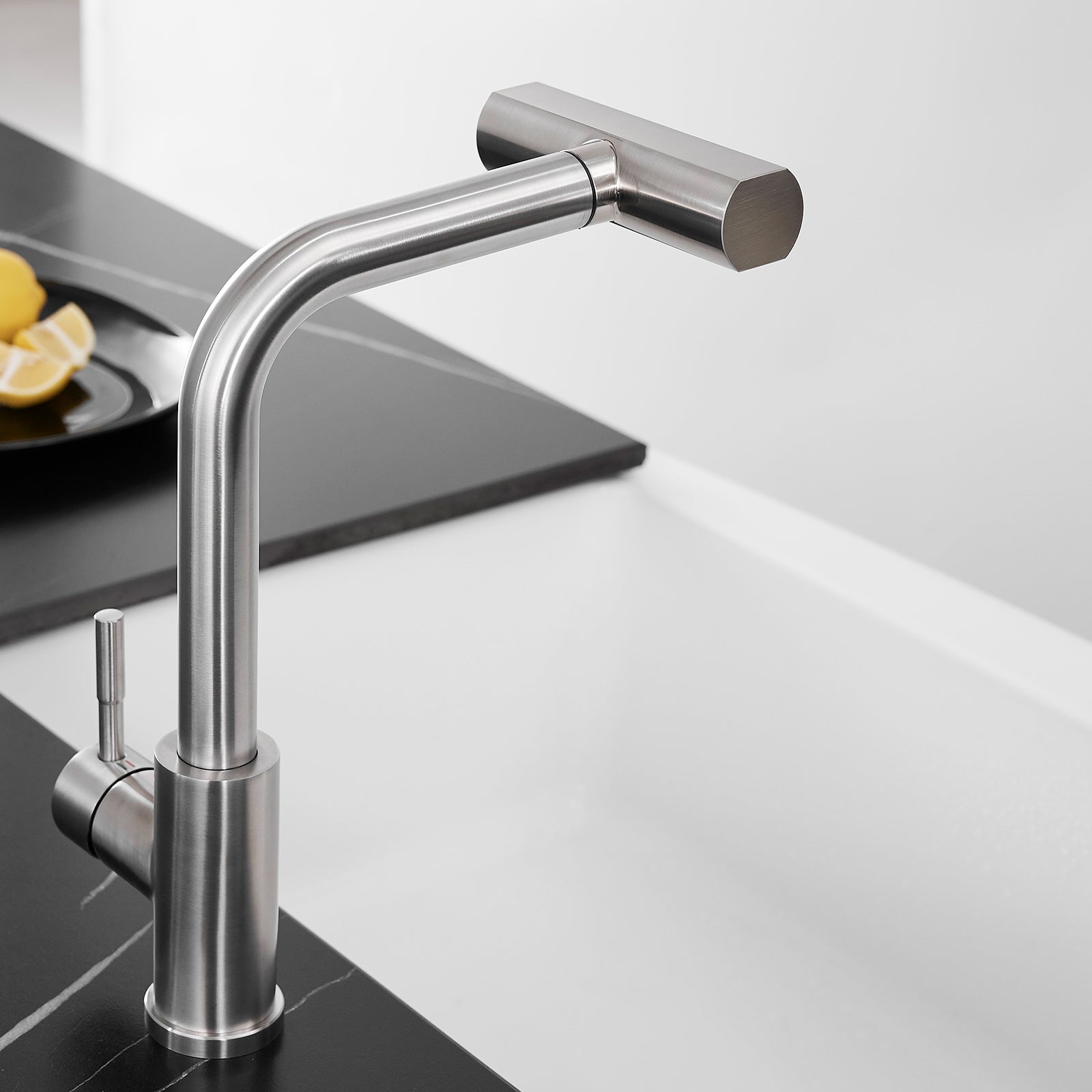 Kitchen Sink Faucet, Brushed Nickel Kitchen Faucets With Pull Out Sprayer, Bar Faucet Single Hole Faucet Brushed Nickel Kitchen Classic,Contemporary,Modern Ceramic Stainless Steel