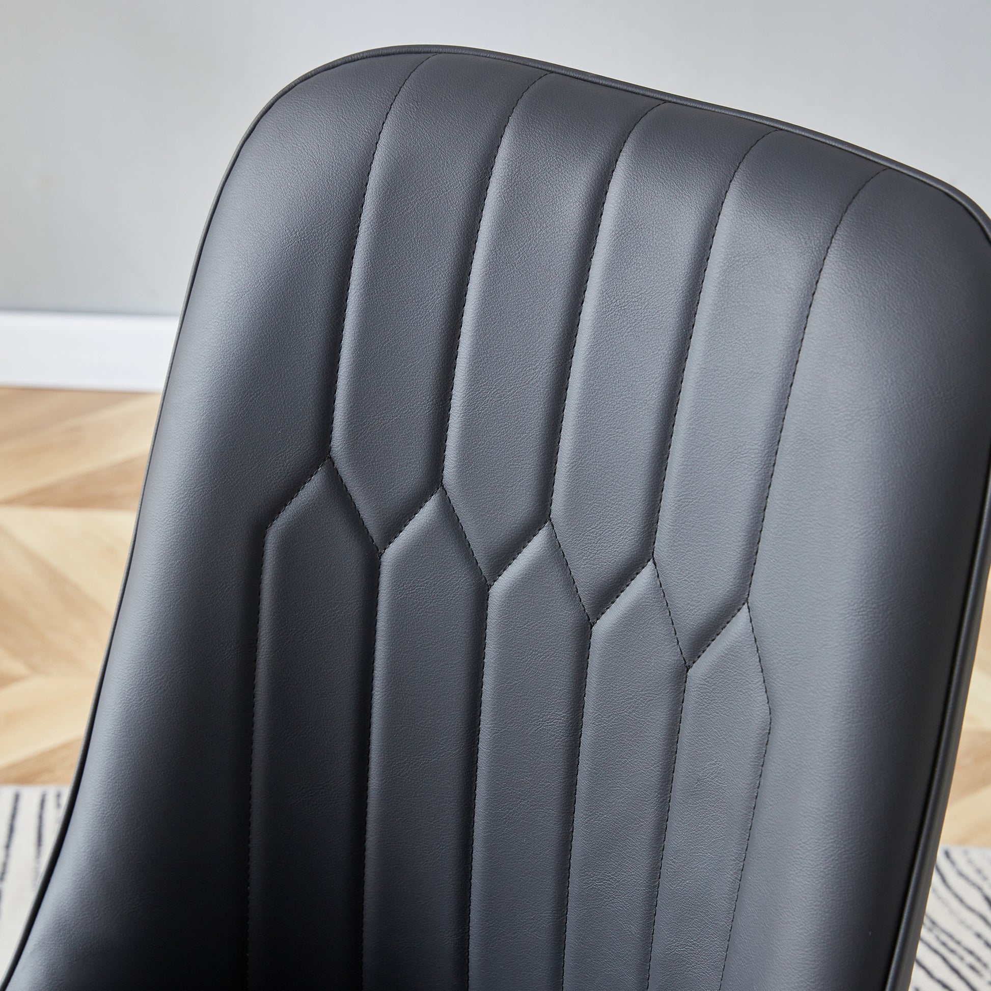 Table And Chair Set.This Modern Dining Table With Mdf Marbled Design Gives You A Luxurious And Elegant Feel.Paired With Multiple Chairs With Pu Artificial Leather Backrest Cushions And Black Legs. Black Seats 4 Mdf