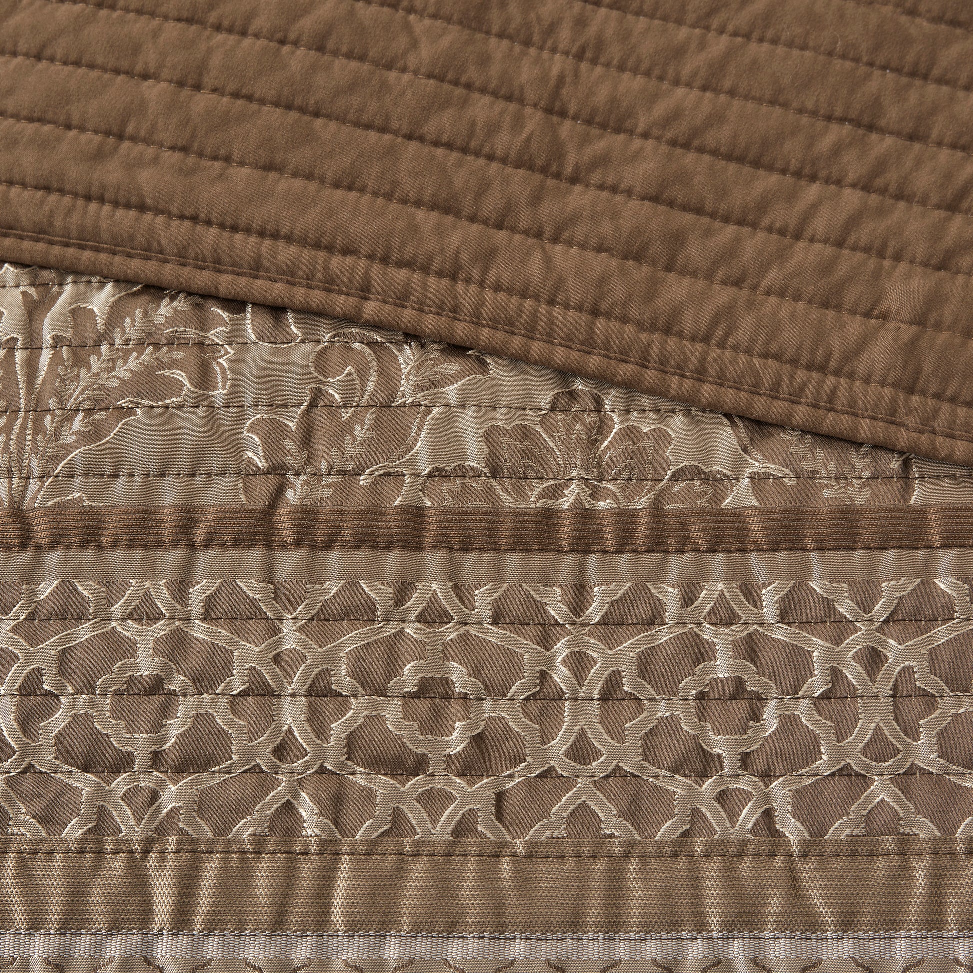 6 Piece Jacquard Quilt Set With Throw Pillows Brown Gold King Cal King King Brown Gold Cotton