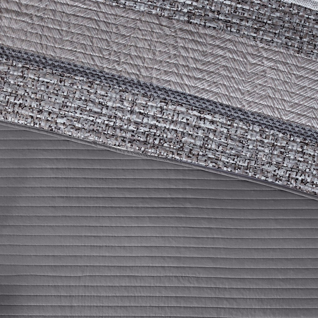 6 Piece Reversible Jacquard Quilt Set With Throw Pillows Grey Taupe King Cal King Grey Taupe Cotton