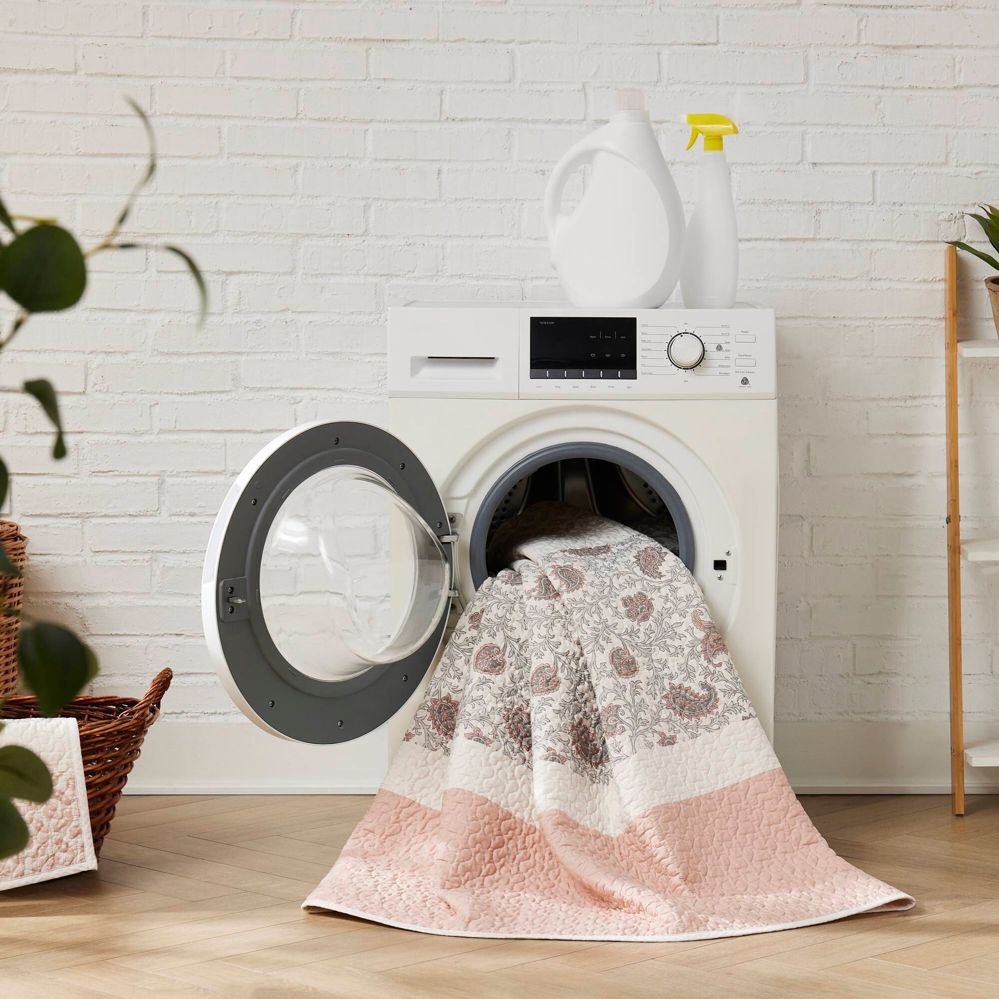 6 Piece Cotton Percale Quilt Set With Throw Pillows Blush Full Queen Full Blush Polyester