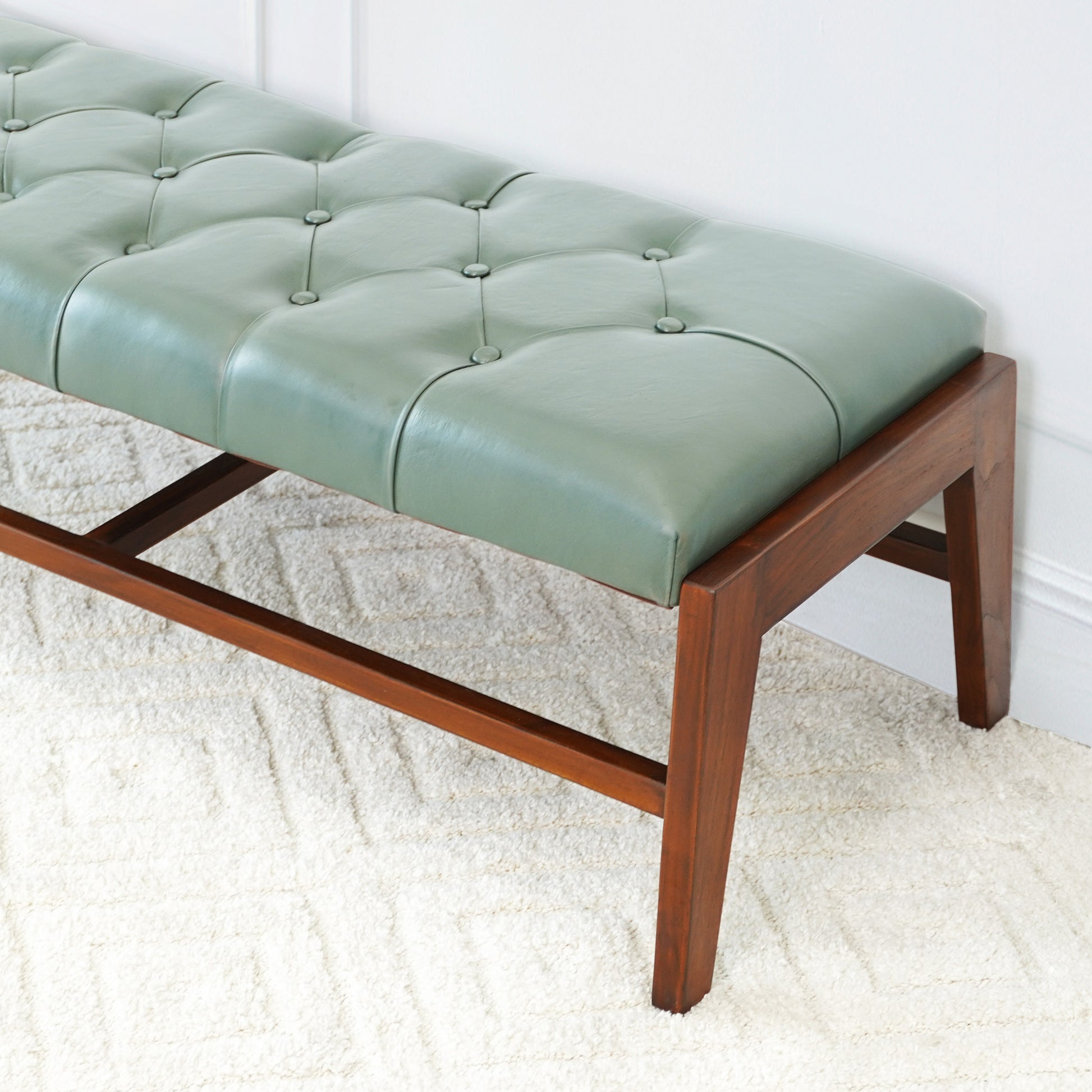 Hera Bench With Buttons Green Leather Brown,Dusty Green,Green,Light Green Brown Genuine Leather Green Mid Century Modern Foam Genuine Leather,Solid Wood
