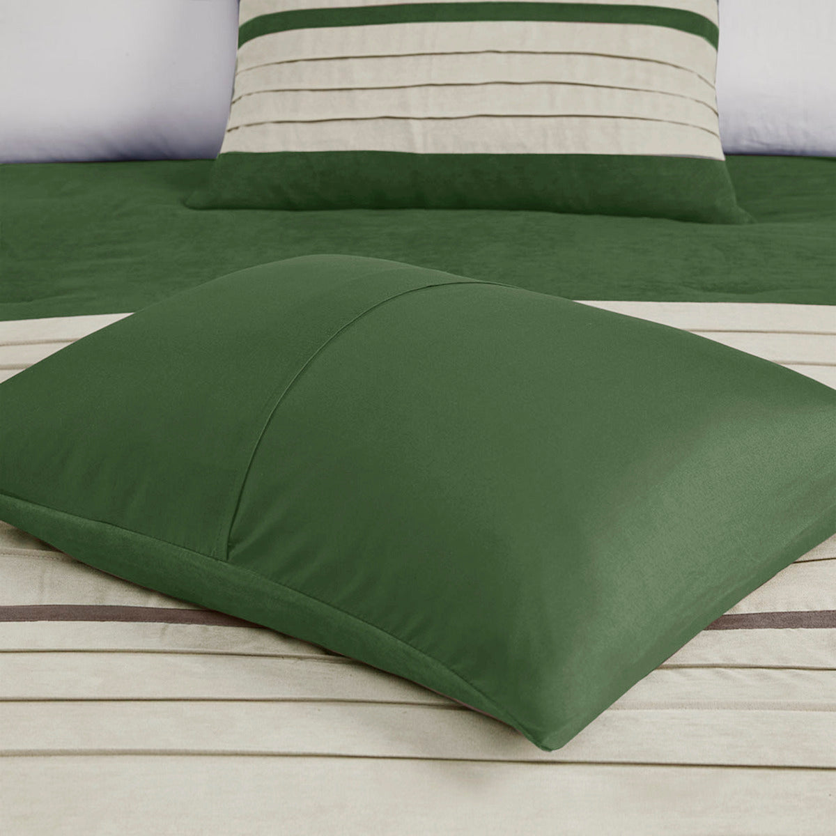 7 Pc Pieced Faux Suede Comforter Set Green King Queen Green Polyester