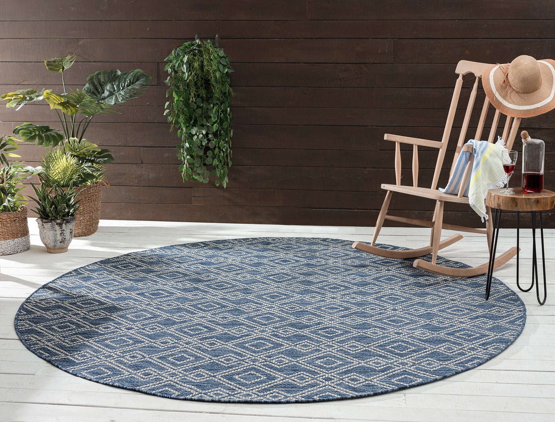 Modern, Geometric, Textured Cut Pile 5'3" X 7'6" Rectangle Area Rug Navy Polypropylene