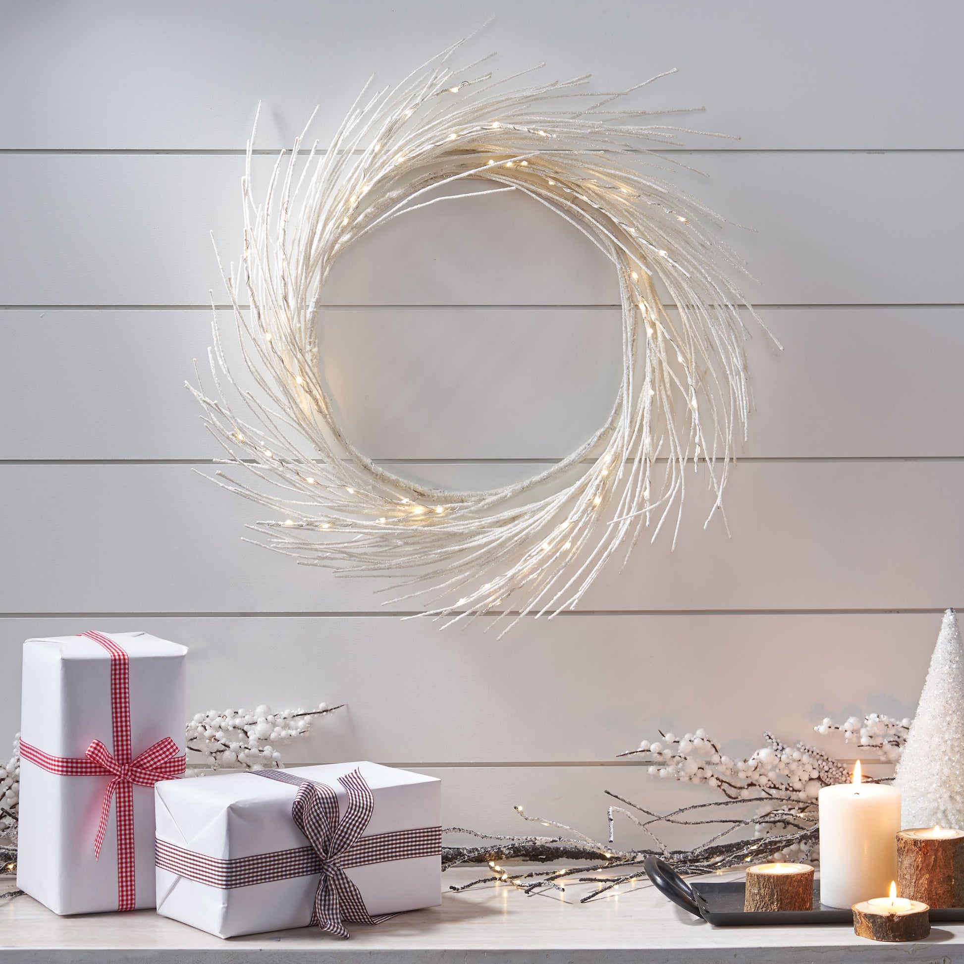 24" Paper Wreath With Led Lights White Iron,Paper