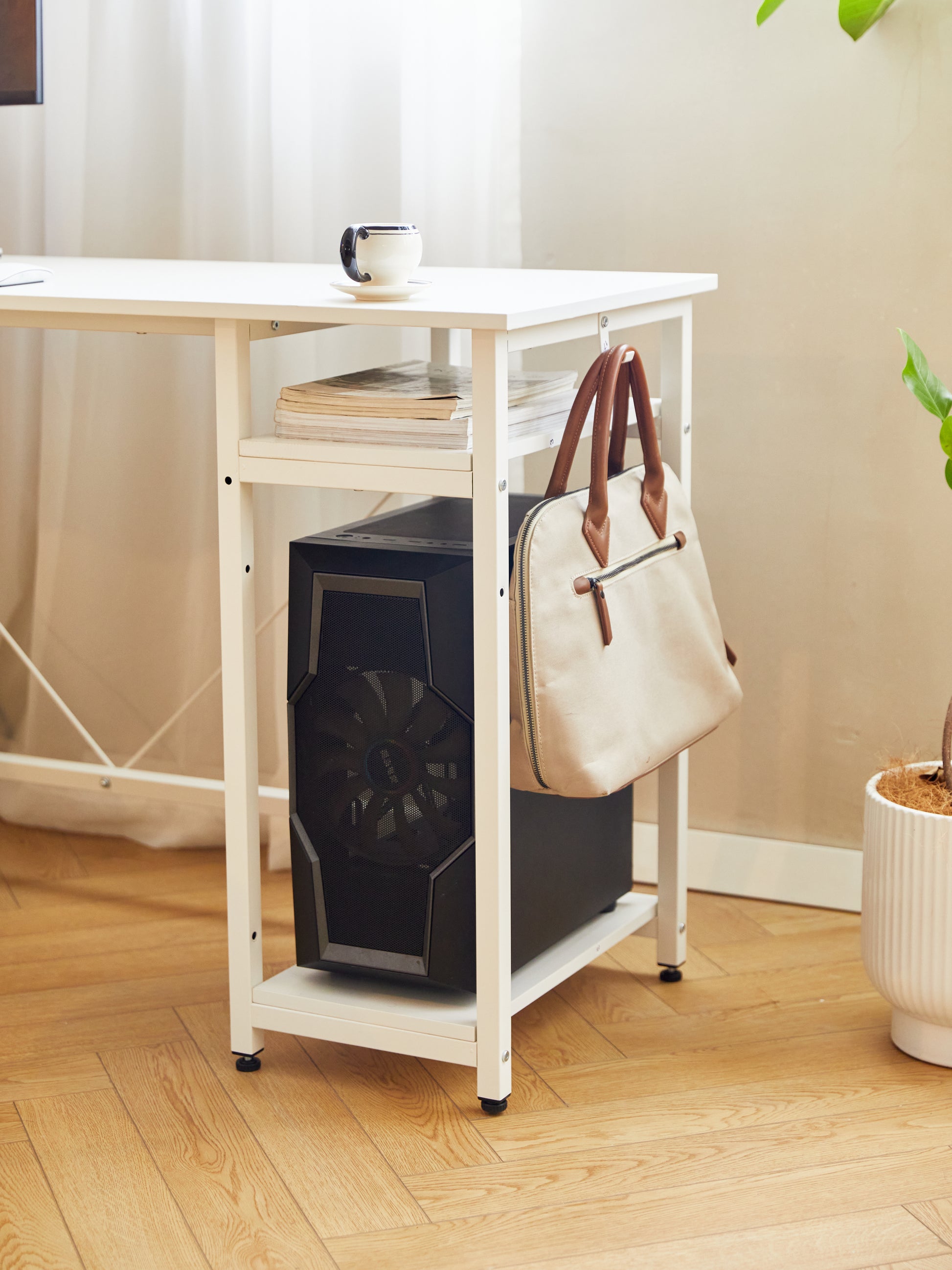 L Desk With Pennel White White Mdf Metal