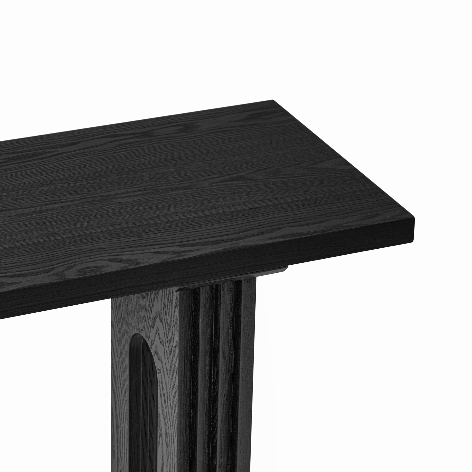 Uniquely Designed Console Table Made Of Fraxinus Mandschuric Solid Wood Veneer,With Distinctive Round Hollow Legs, Suitable For Foyer, Living Room, Or Hallway. Black Mdf