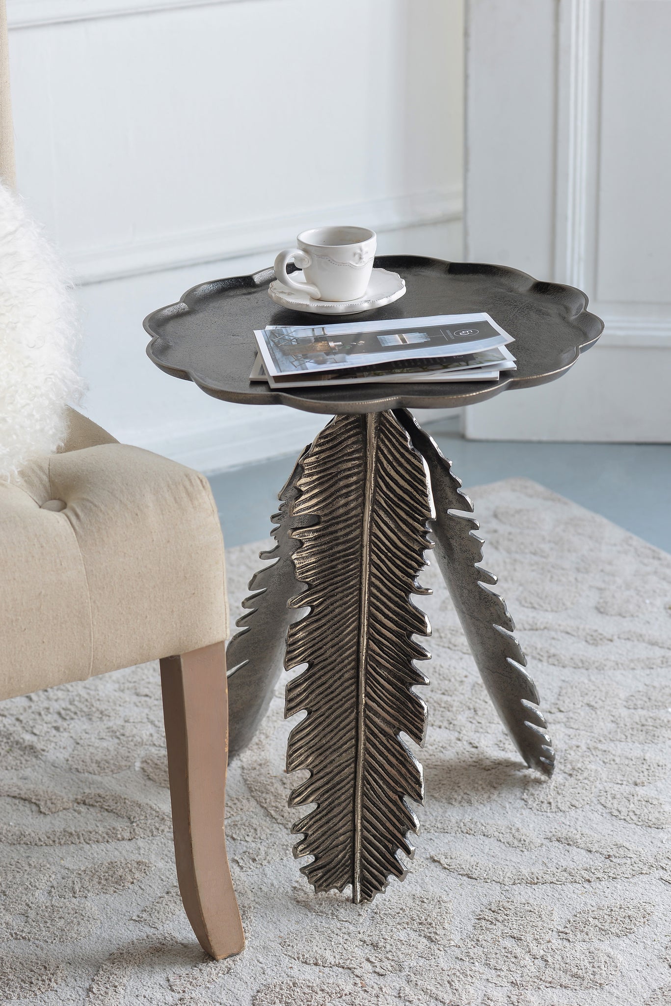 16.9X16.9X19.7 Leaf Side Table Silver Aluminium