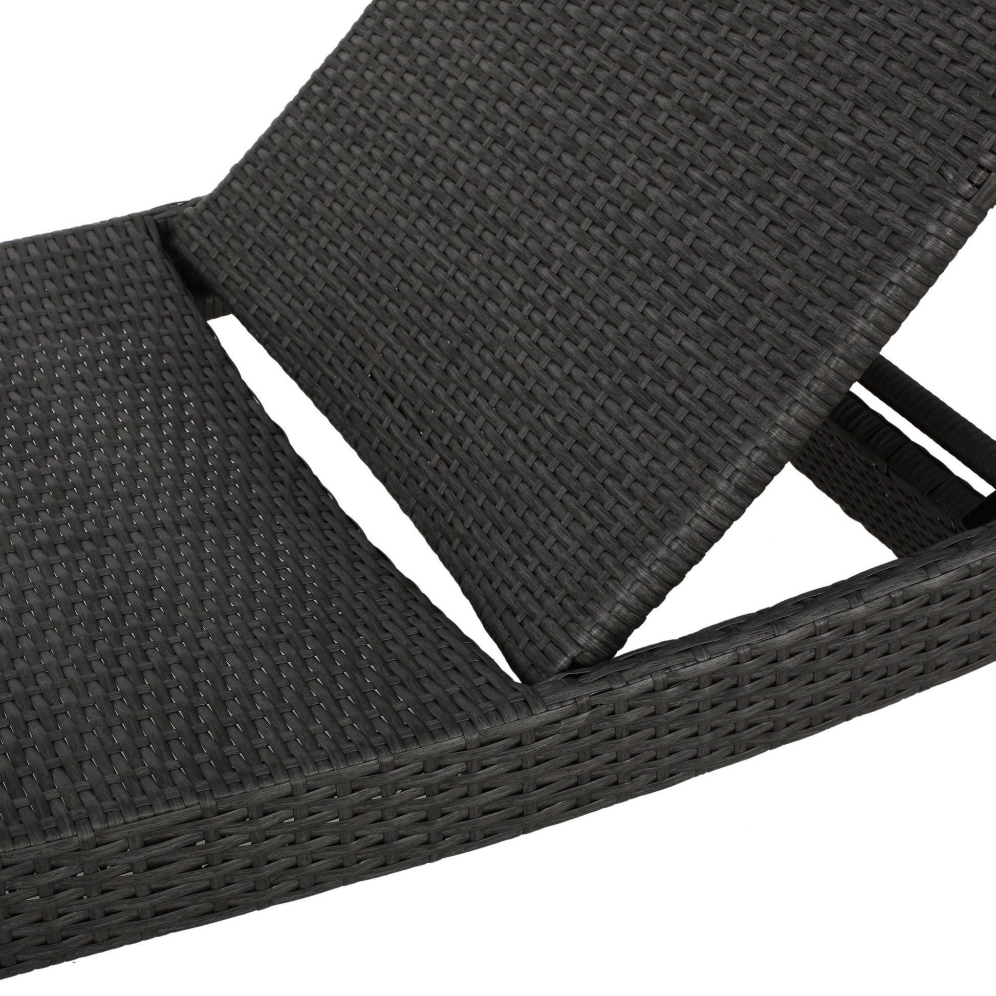 Salem Pe Wicker Chaise Lounge, Set Of 2 Grey Pe Rattan Iron