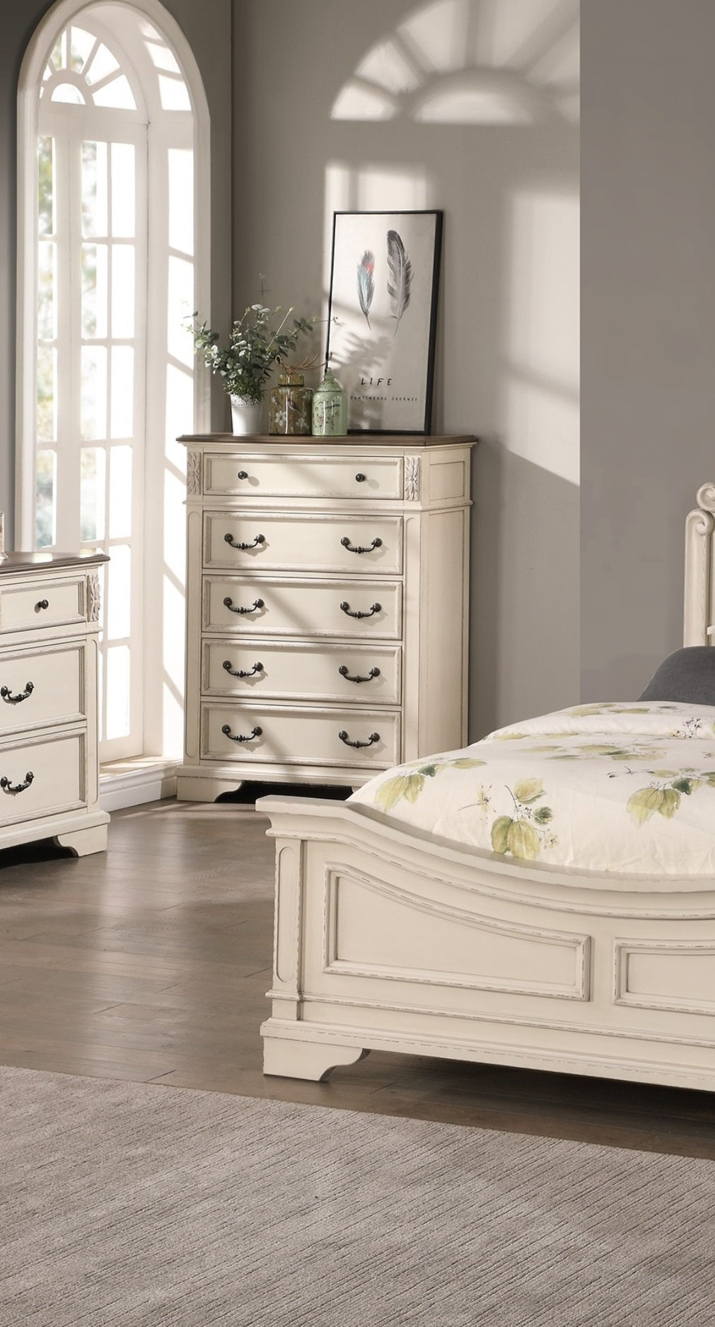 Antique White Wooden Chest Of Drawers Bedroom Formal 1Pc Chest Antique Walnut Top Storage Cabinet Antique White Bedroom Classic,Contemporary,Transitional Rubberwood Particle Board Mdf,Plywood