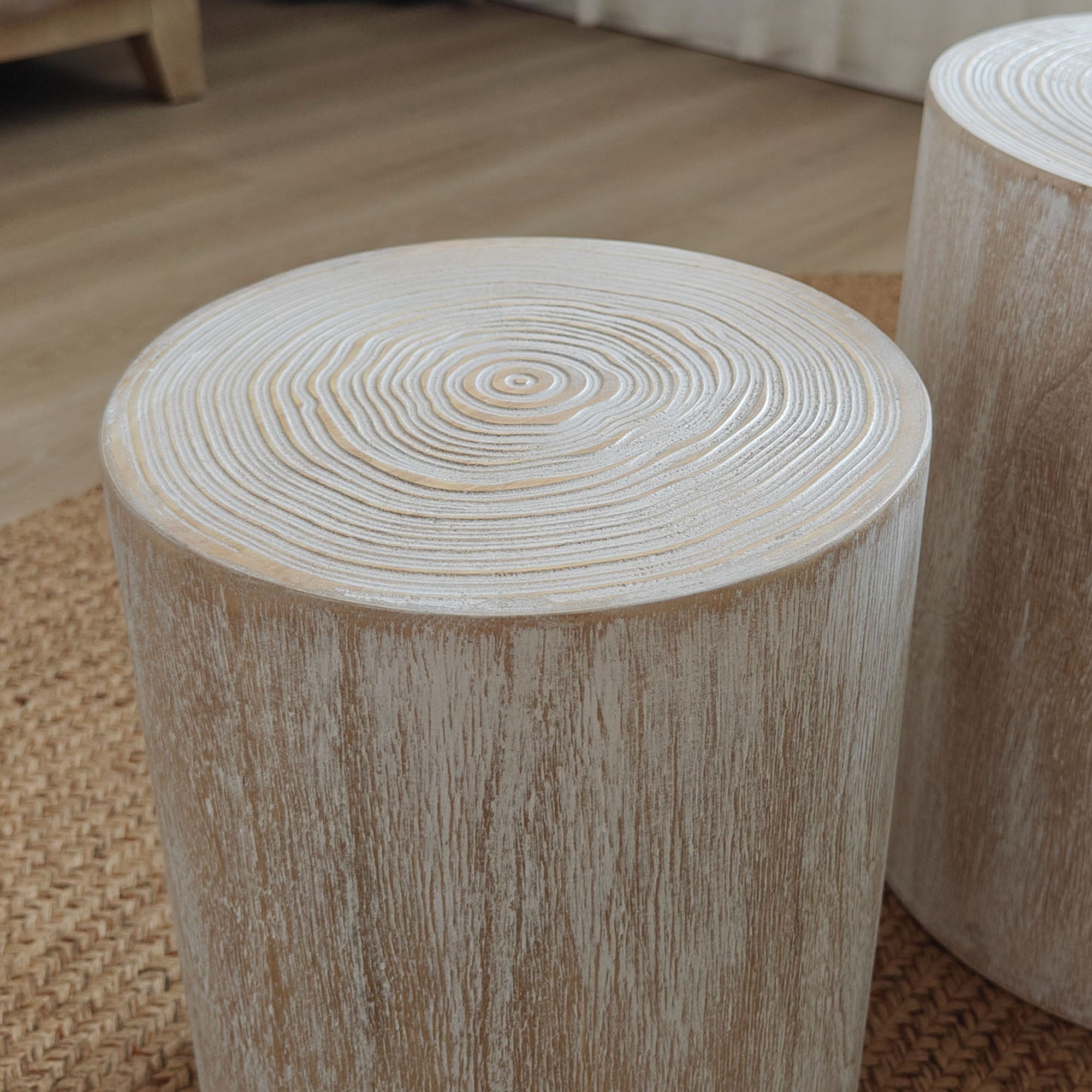 Set Of 3 Whitewash Wood Coffee Table With Clear And Visible Tree Rings