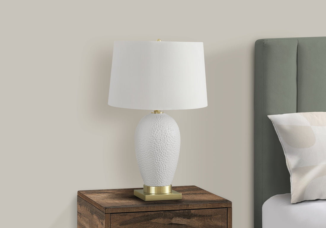 Lighting, 26"H, Table Lamp, White Ceramic, Ivory Cream Shade, Transitional White Ceramic